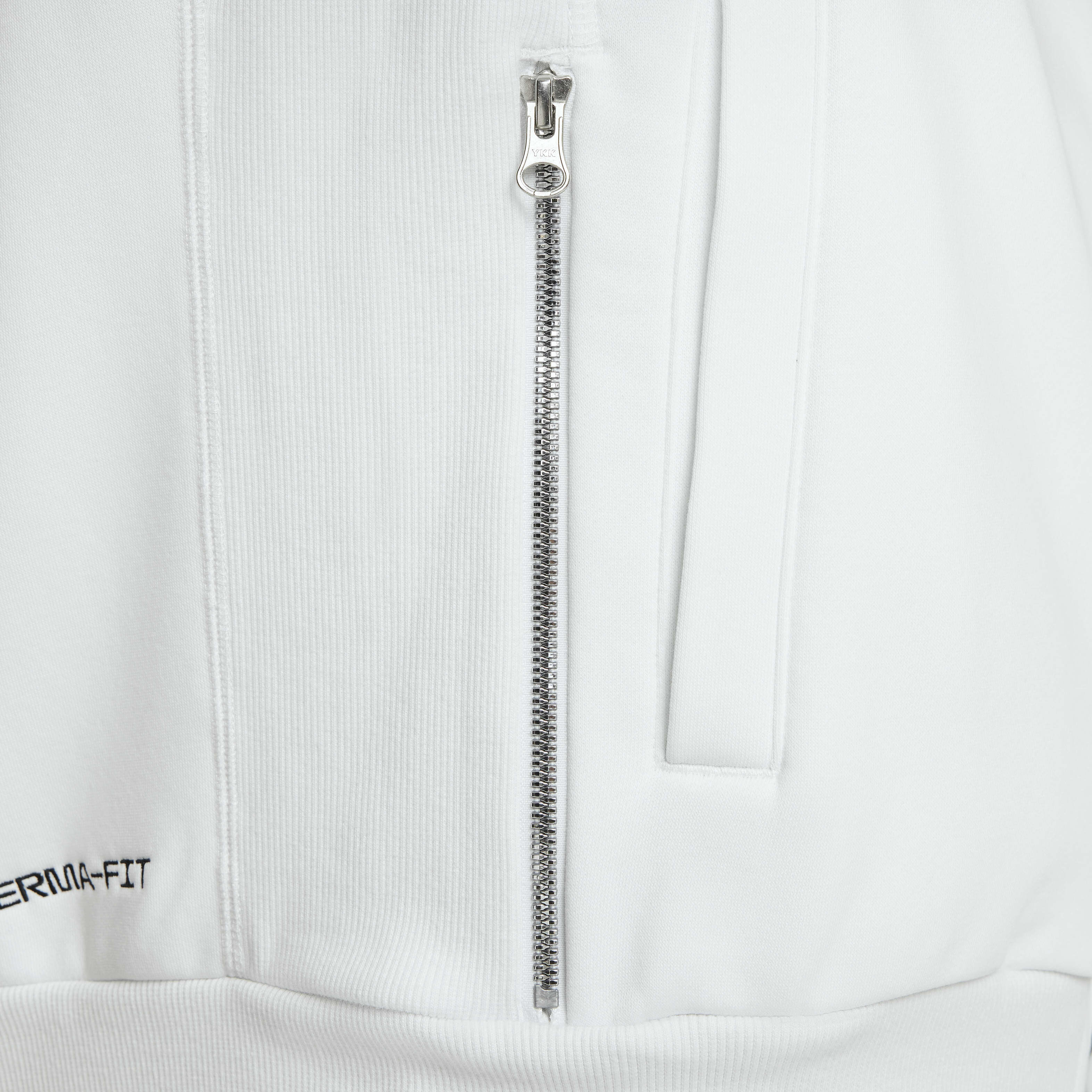 LeBron Standard Issue image number 7