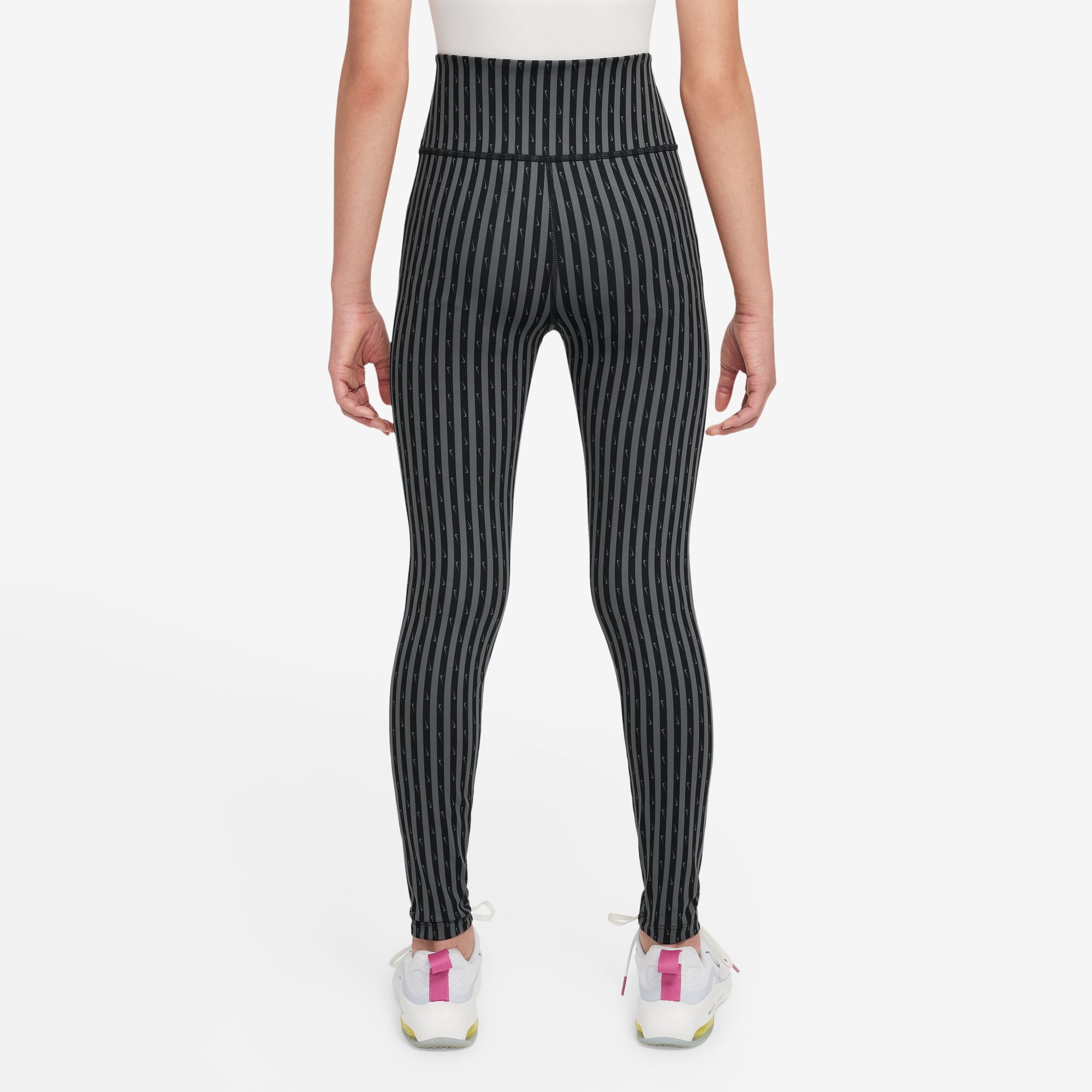 Nike One image number 2