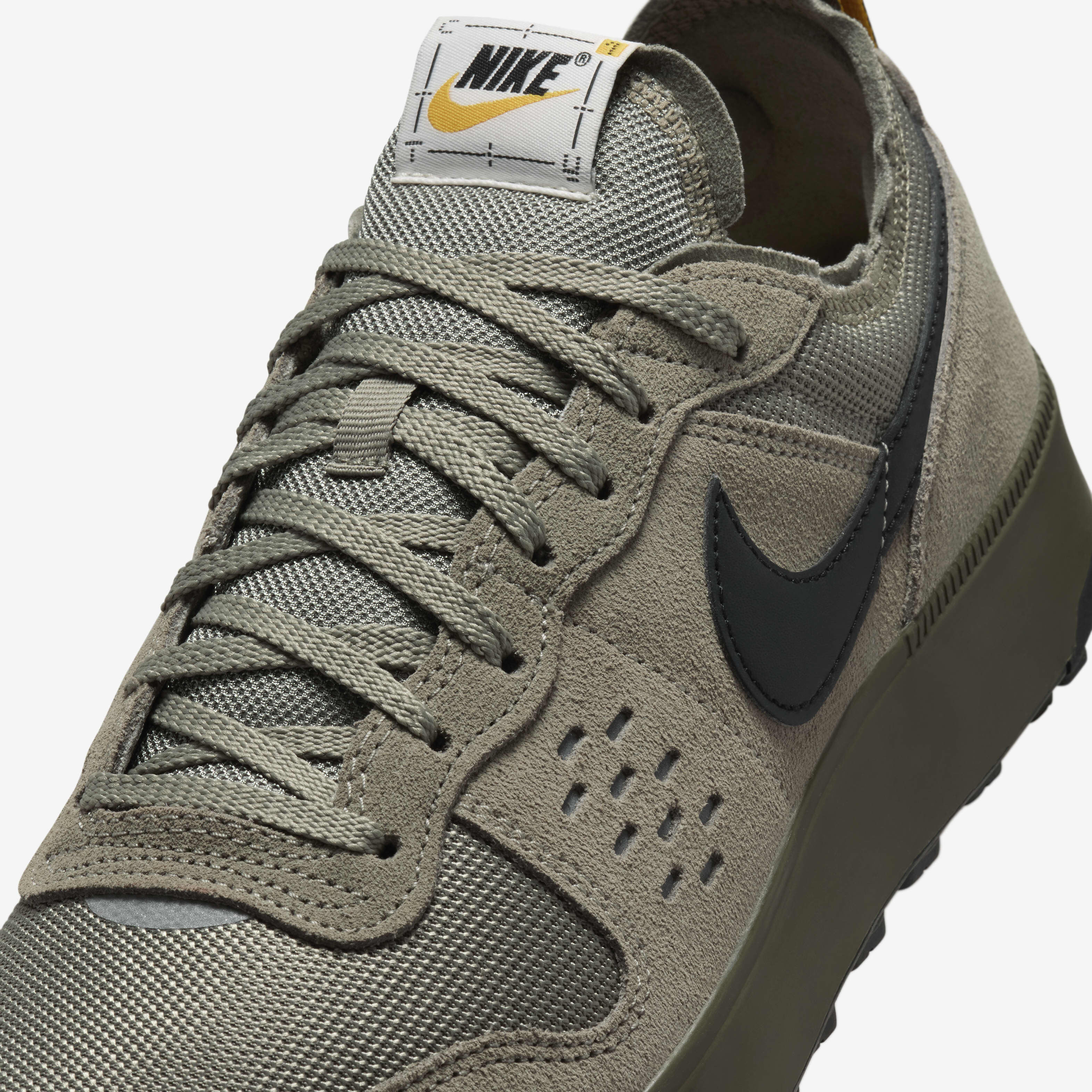 Nike surplus shoes online discount
