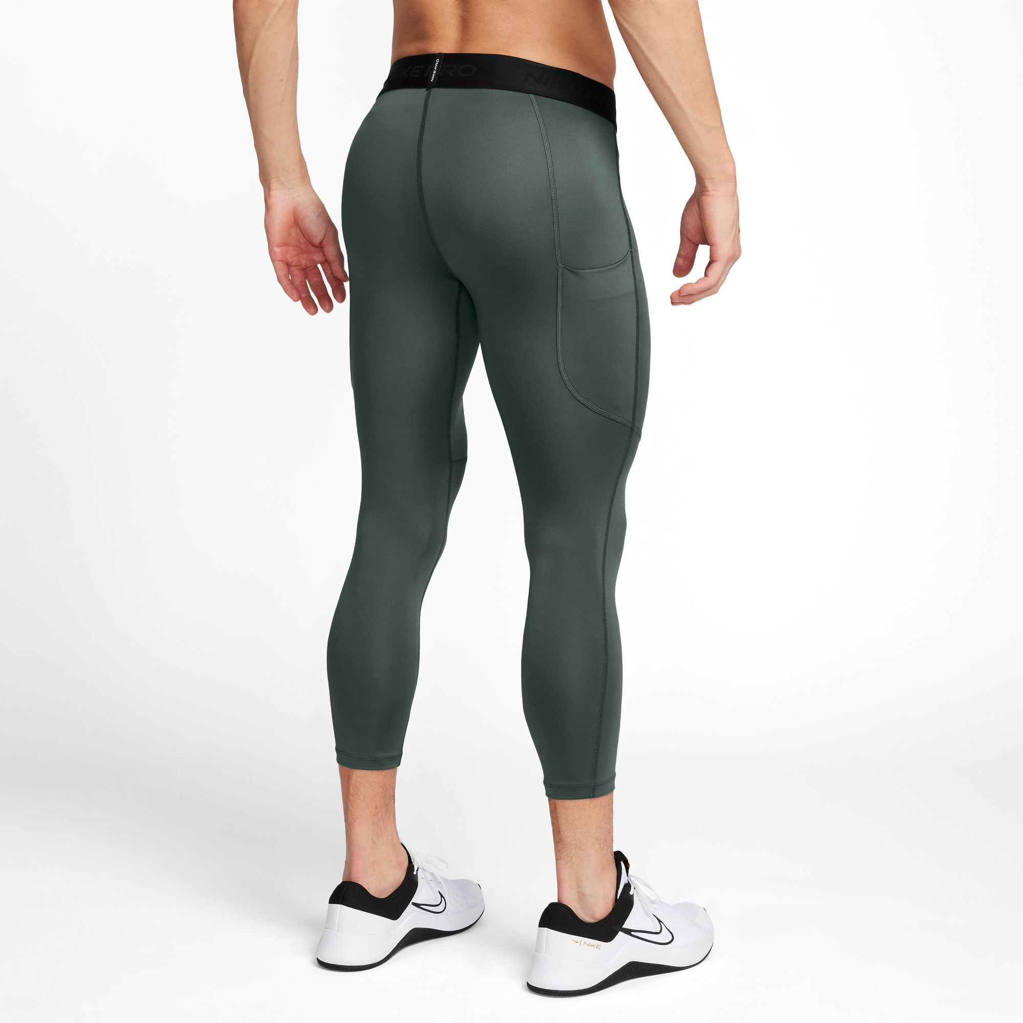 نايكي برو image number 2