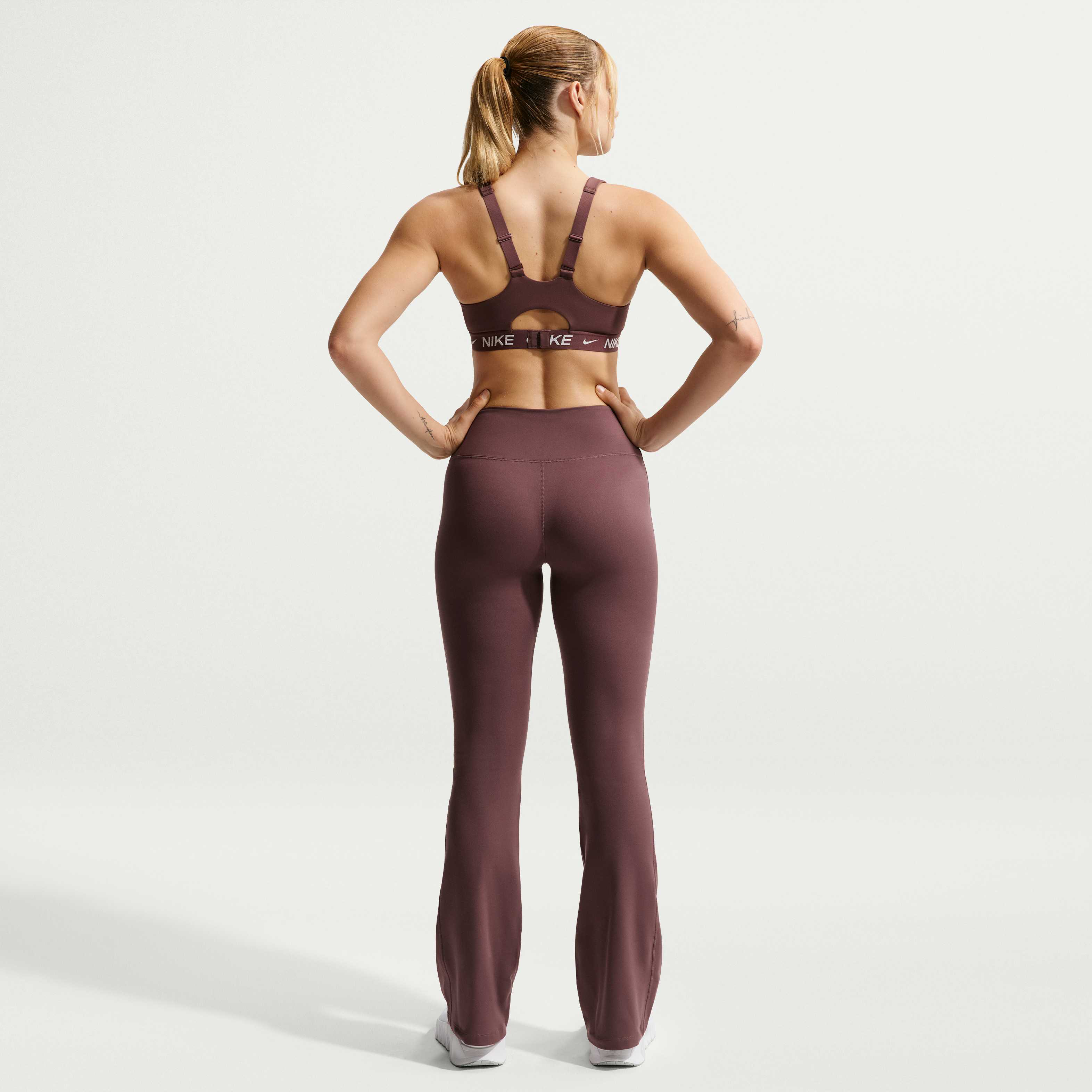 Nike Indy High-Support image number 4