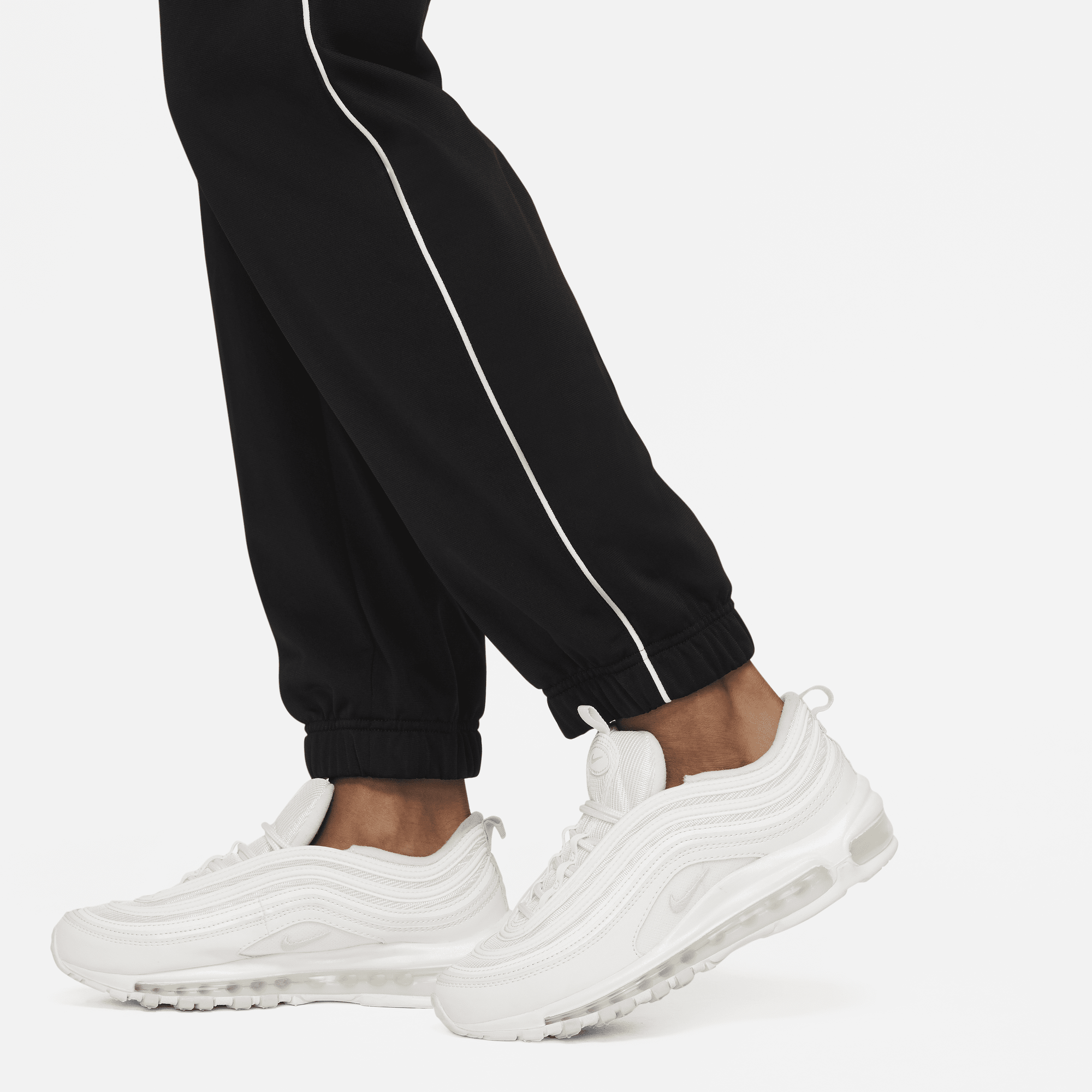 Original nike tracksuit price sales
