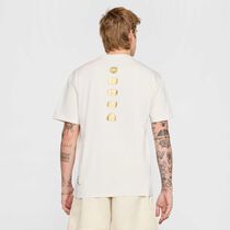 نايكي سبورتسوير