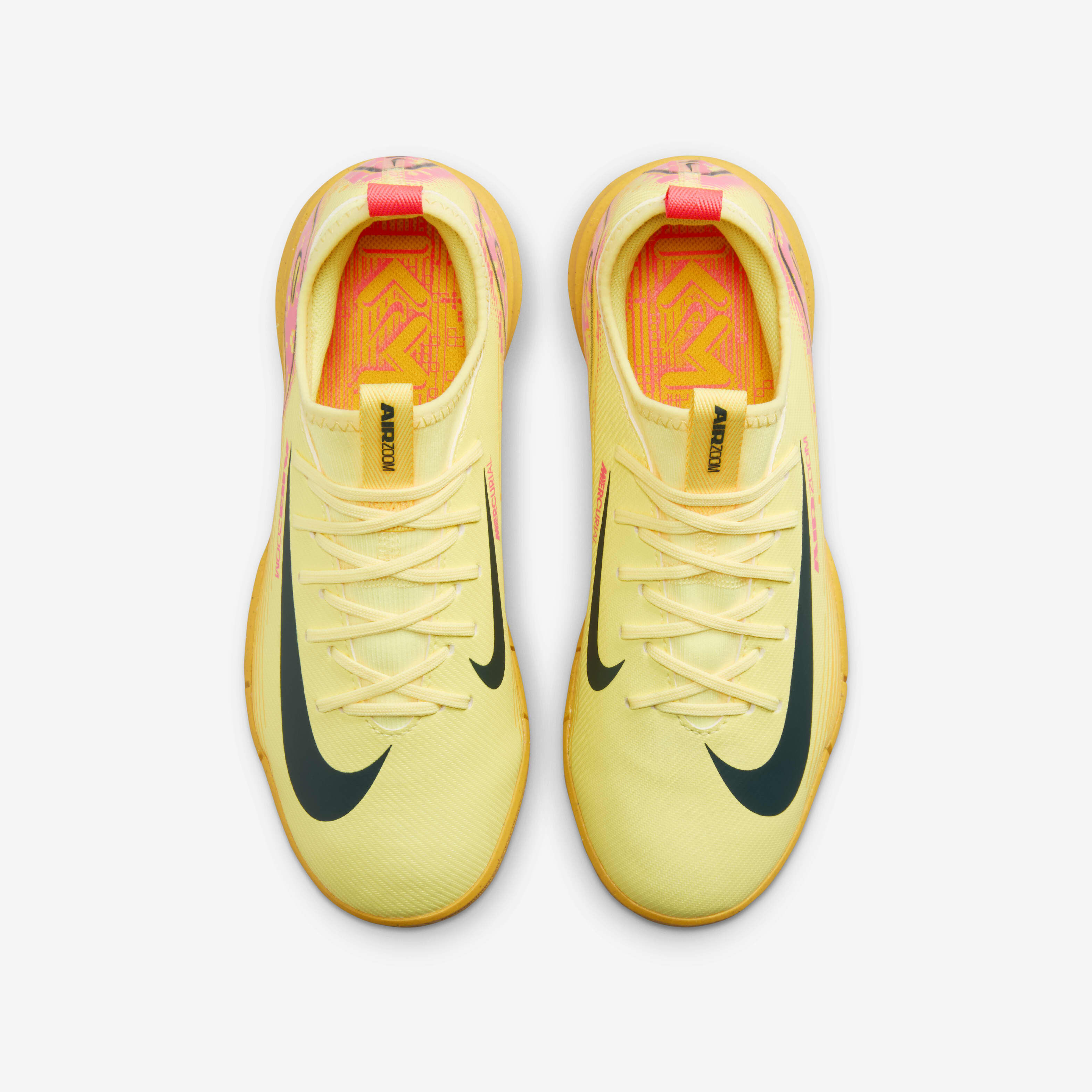 Nike Jr. Mercurial Vapor 16 Academy 'Kylian Mbapp&eacute;' image number 3