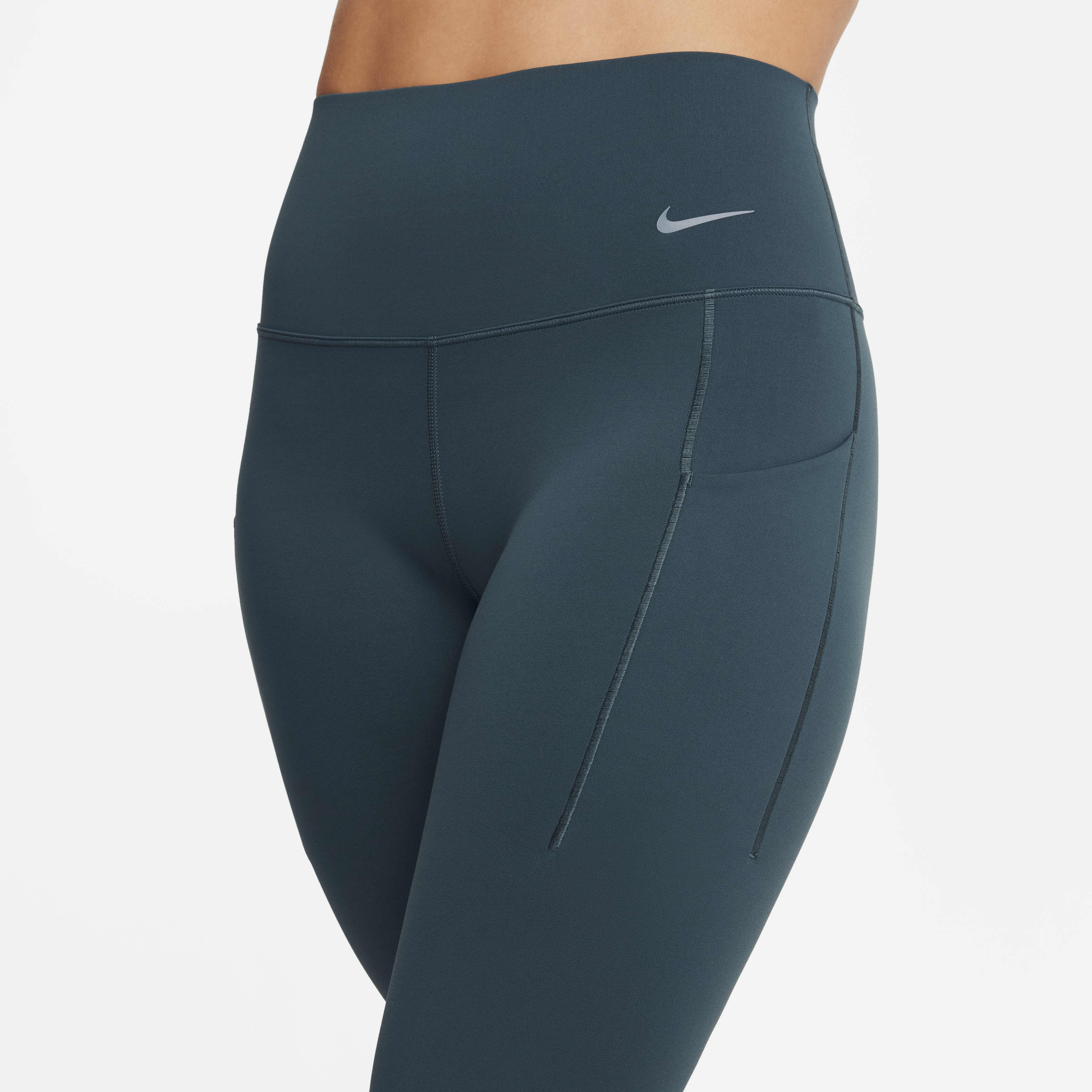 Nike Universa image number 3