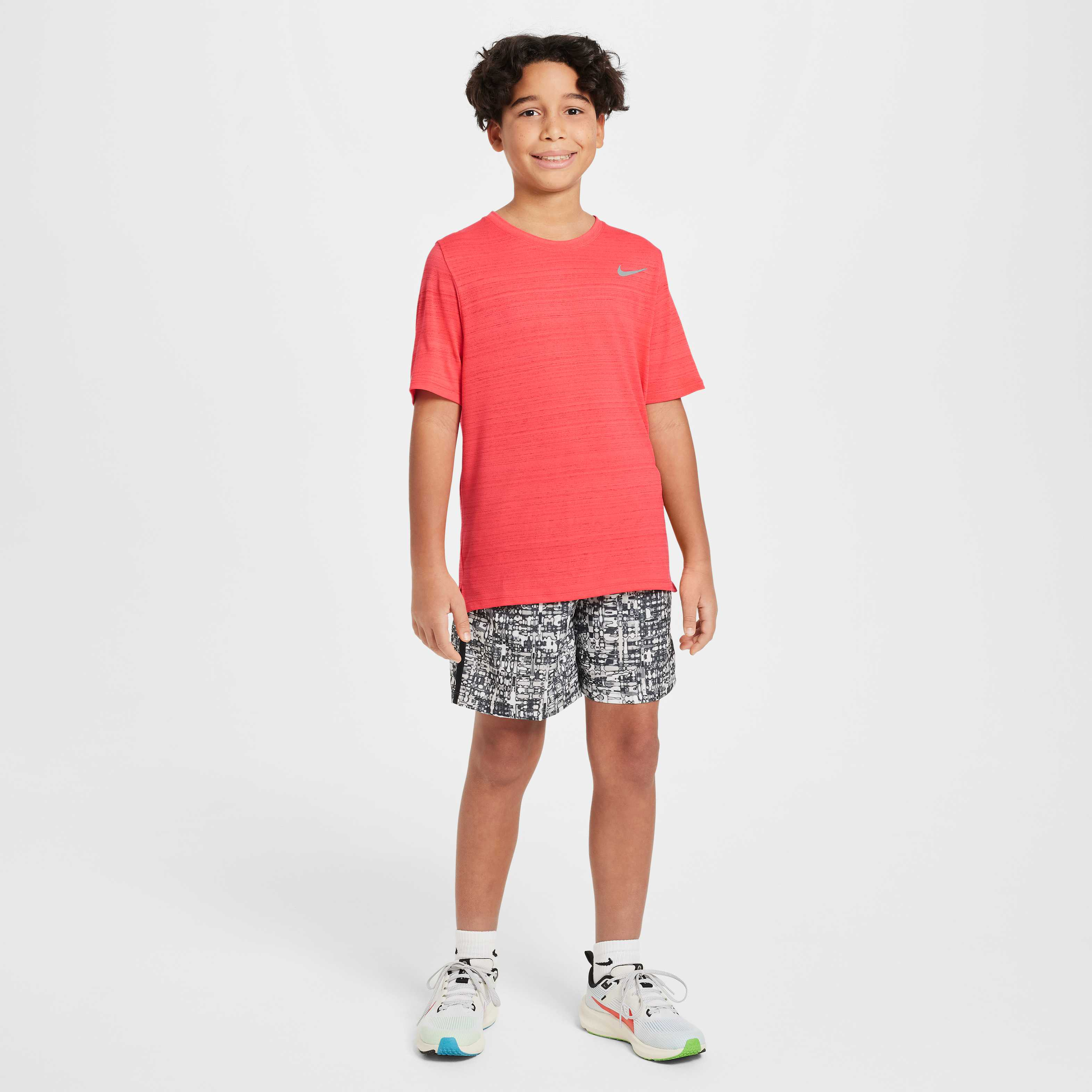 Nike Dri-FIT Miler image number 6