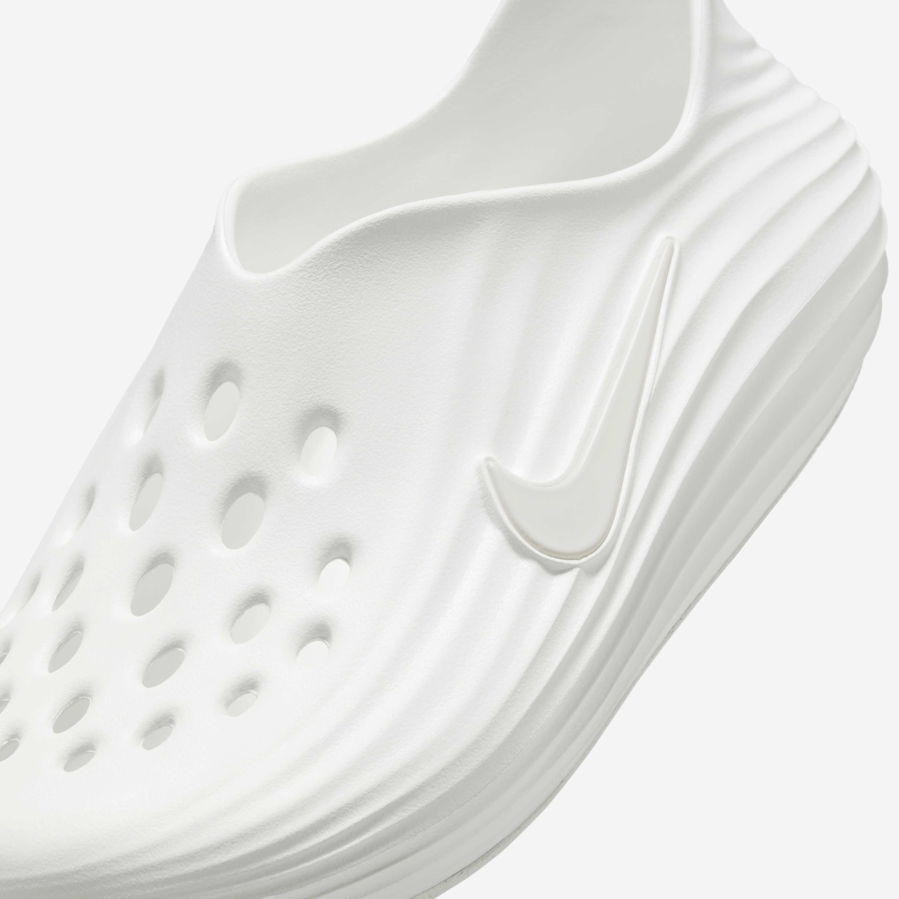 Nike ReactX Rejuven8 image number 6