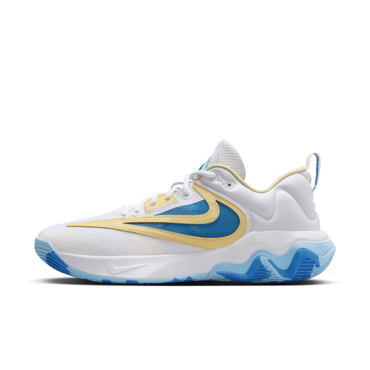 Basketball shoes clearance size 11.5