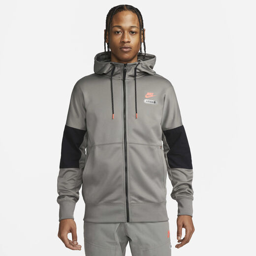 نايكي سبورتسوير اير ماكس