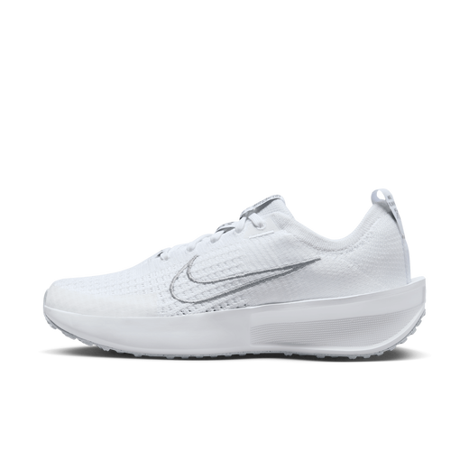 New In Women s Running in Dubai UAE. Nike AE