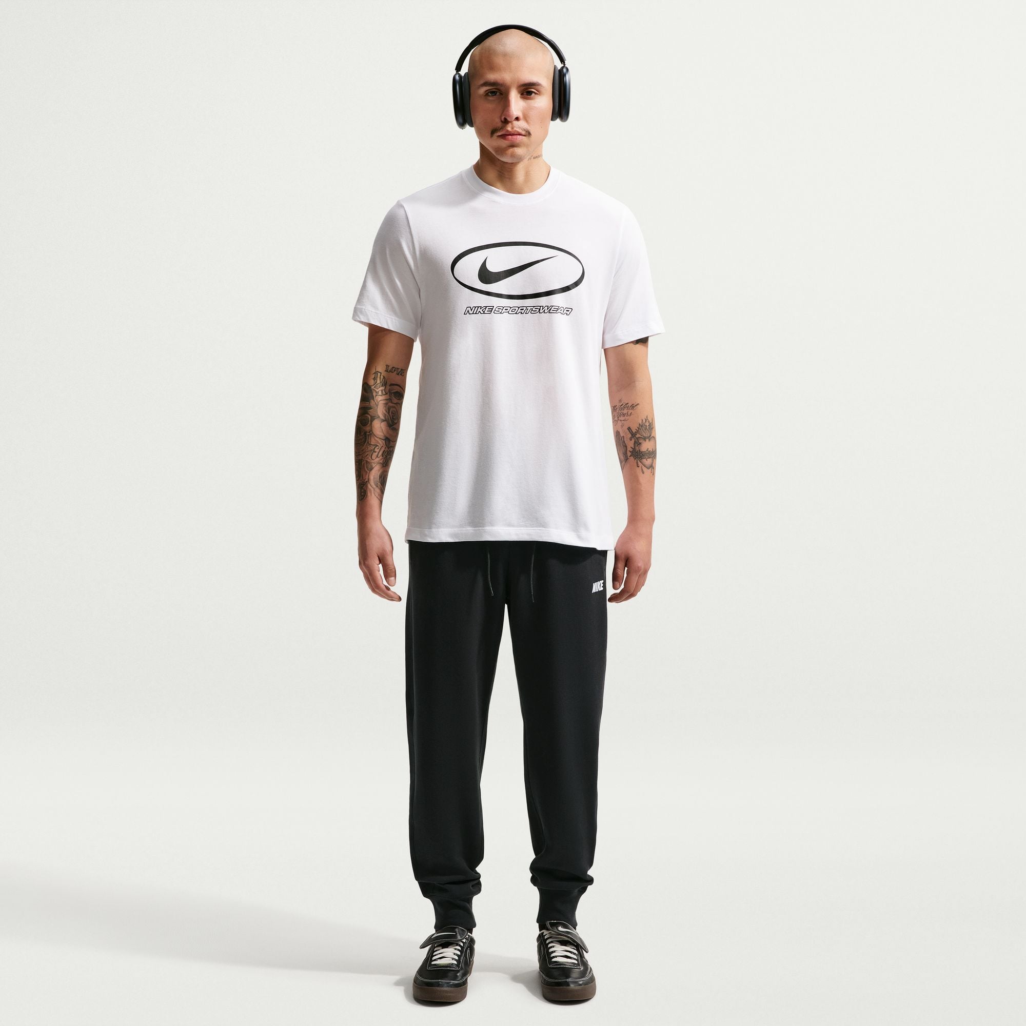 Nike Sportswear Club image number 0