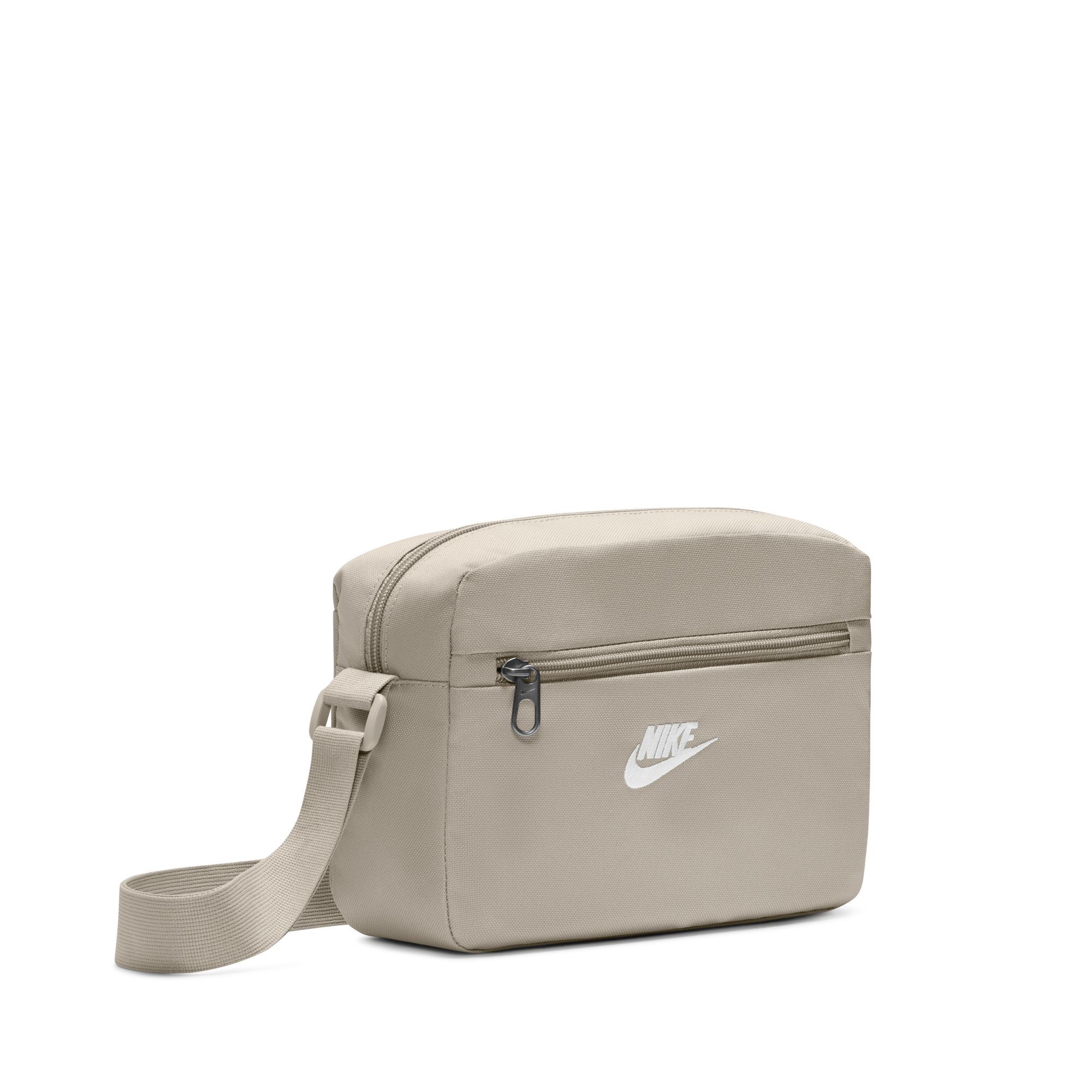Nike Heritage image number 2