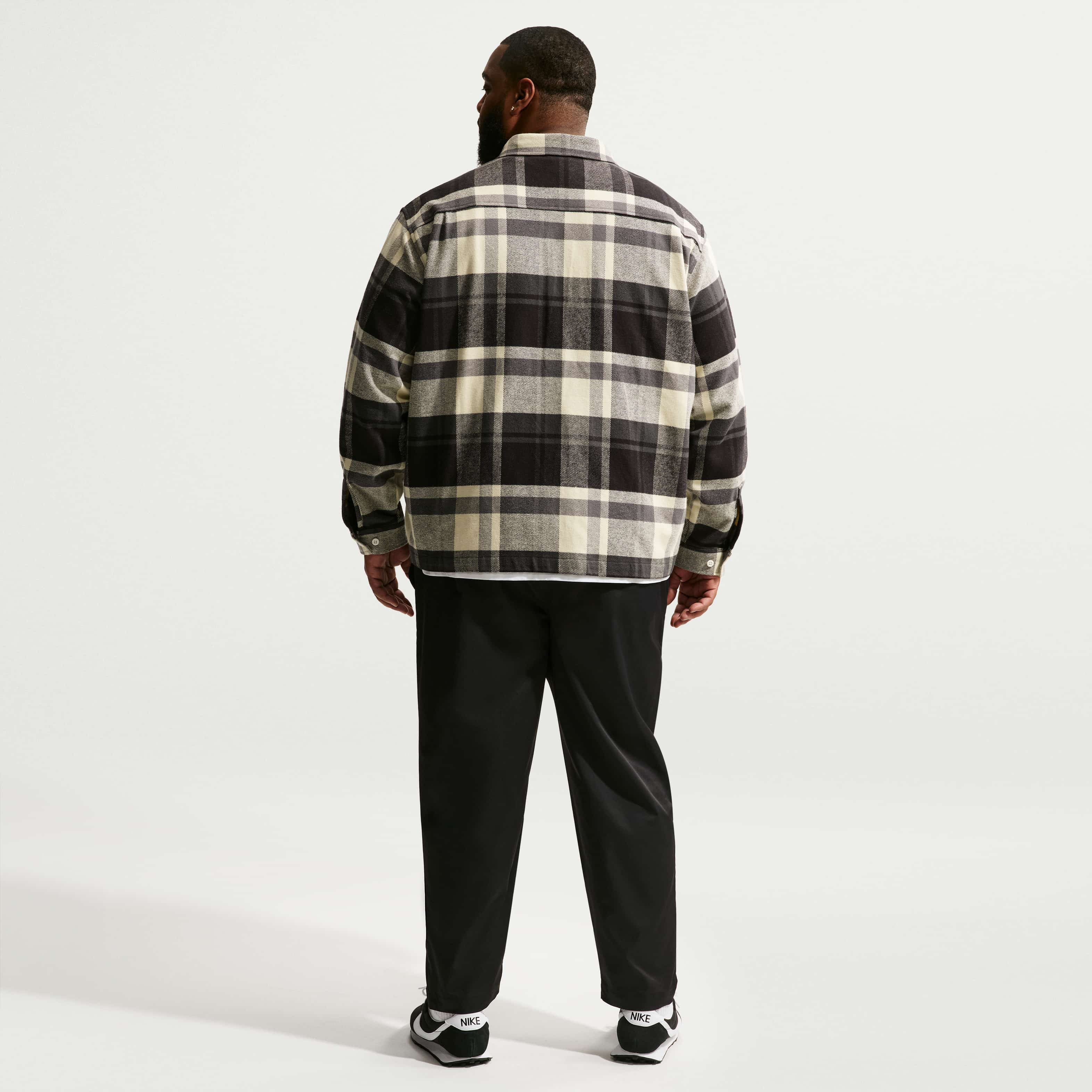 نايكي كلوب image number 9