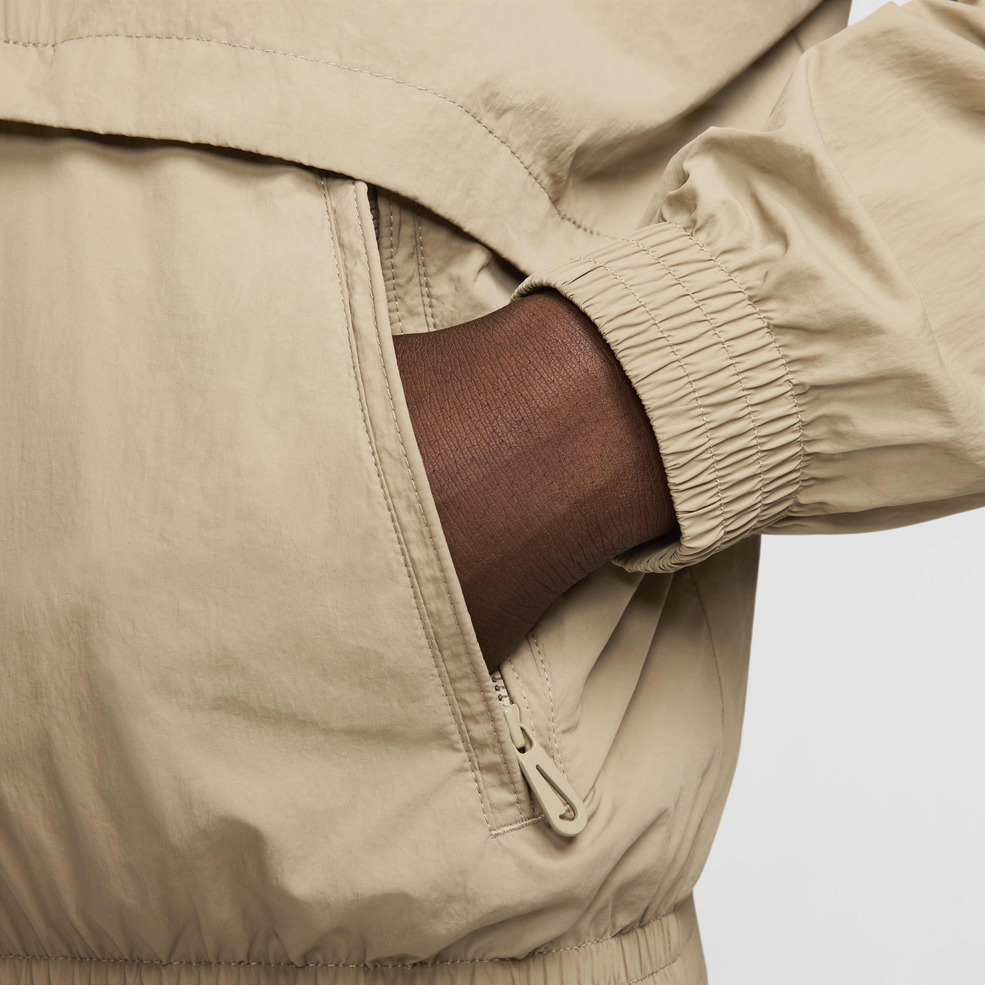 Nike Sportswear Solo Swoosh image number 6