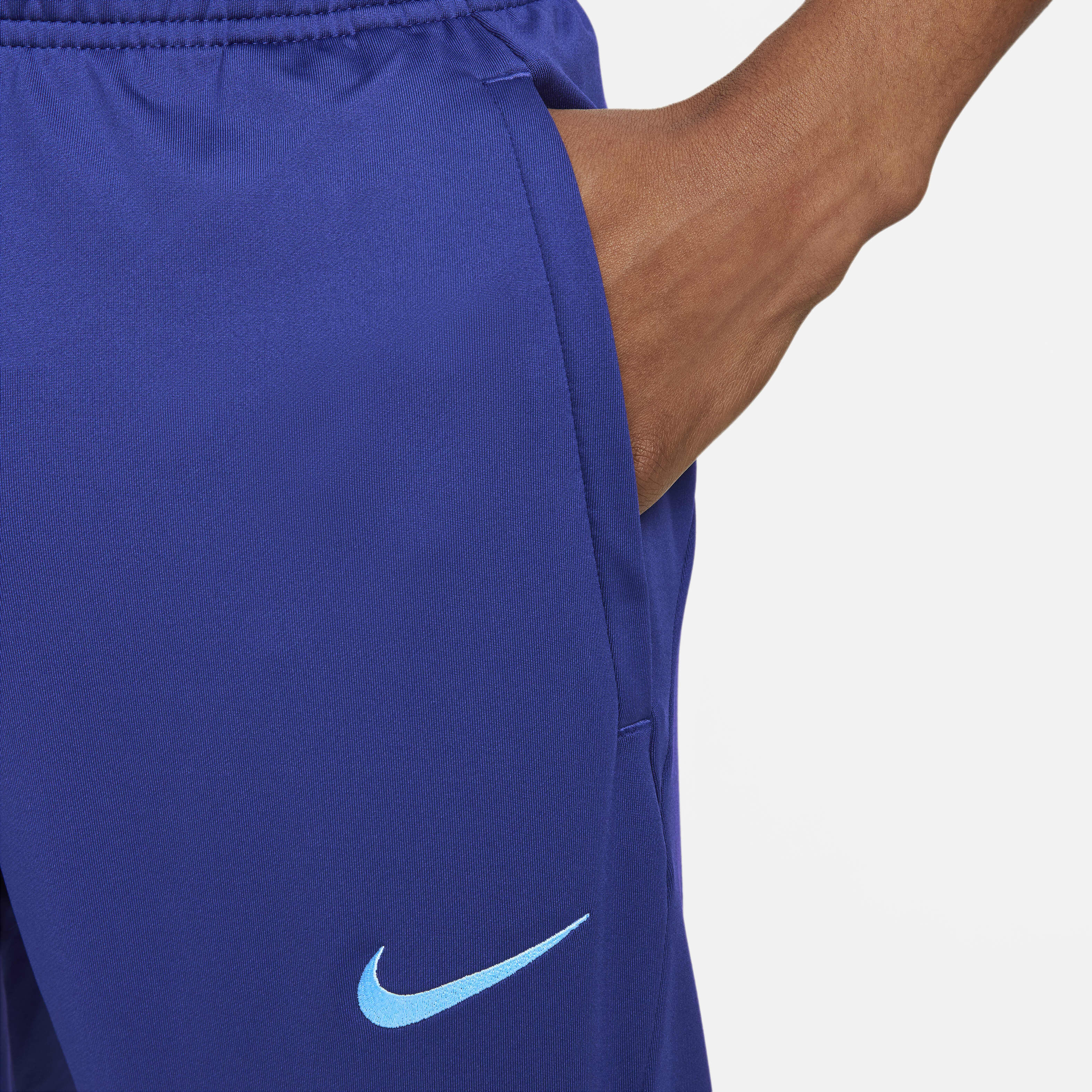 Atl&eacute;tico Madrid Strike image number 2