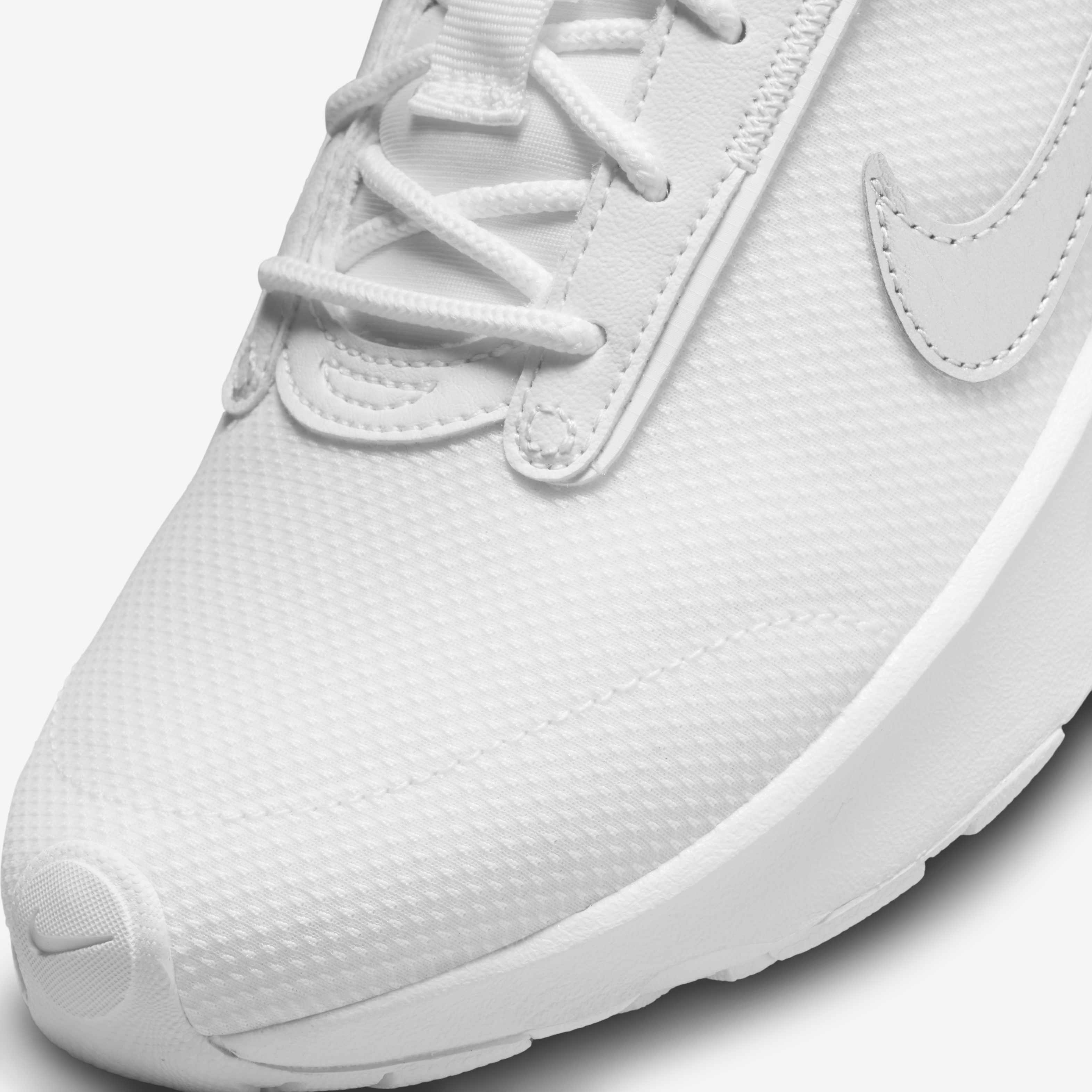 اير ماكس INTRLK لايت image number 7