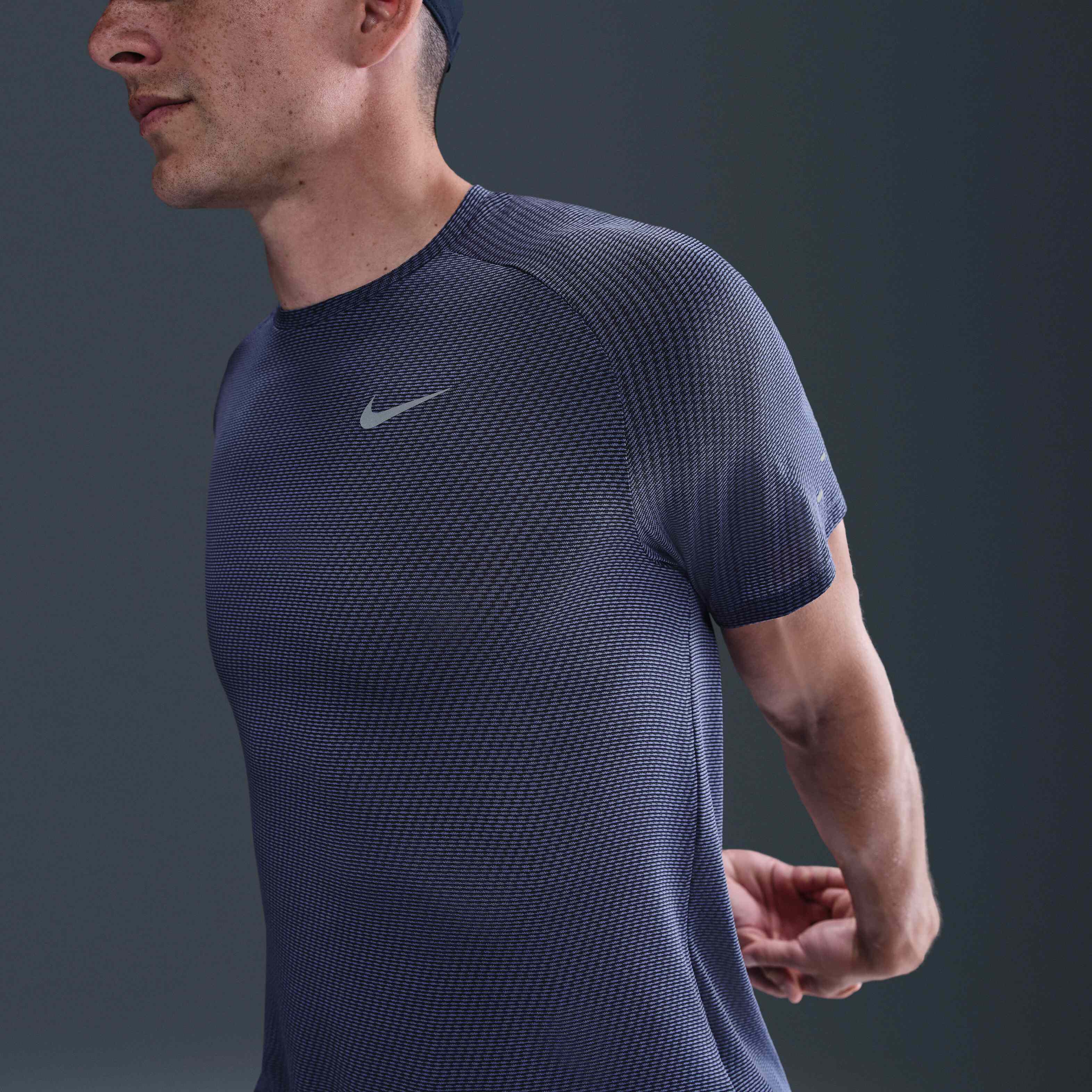 Nike Stride image number 2