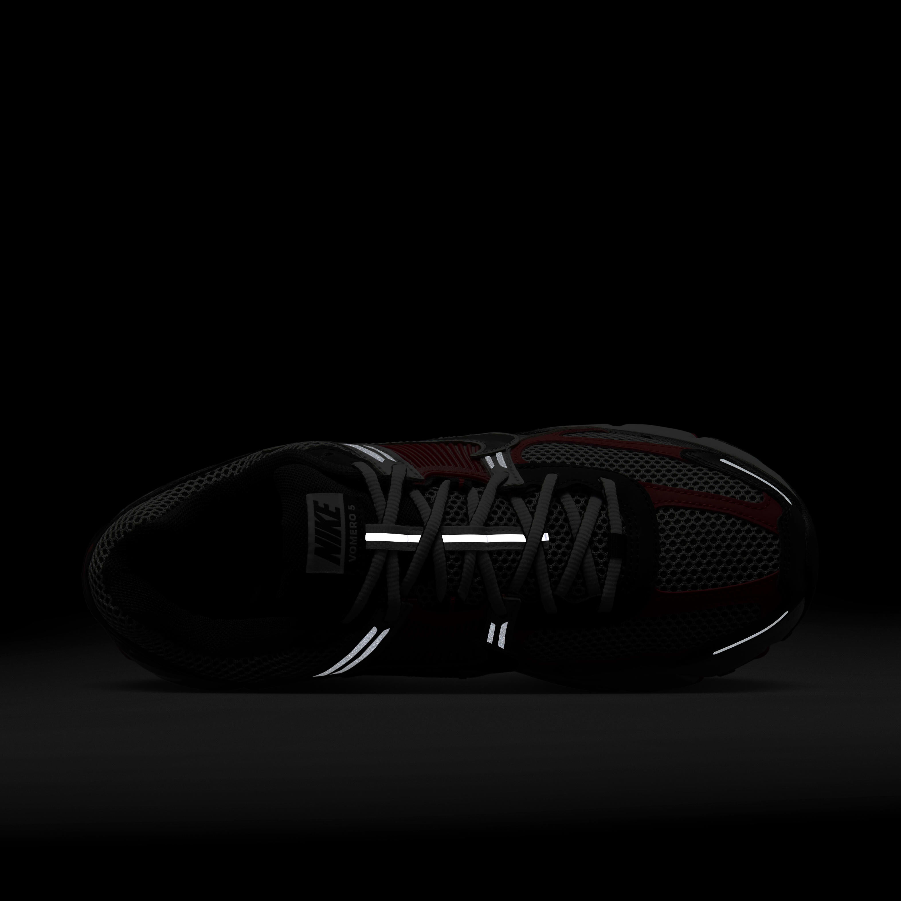 Nike Zoom Vomero 5 image number 8