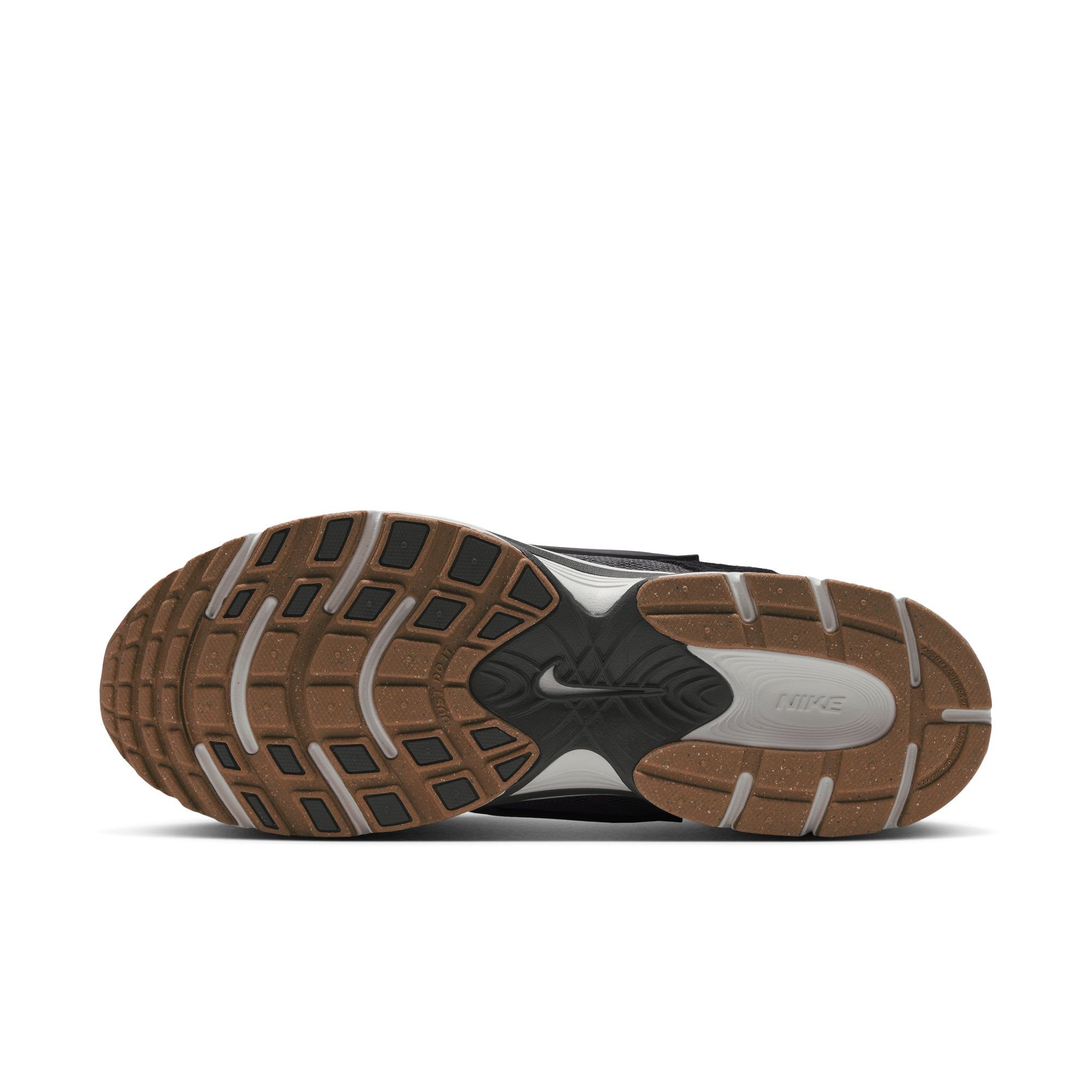 Nike V5 RNR Suede image number 8