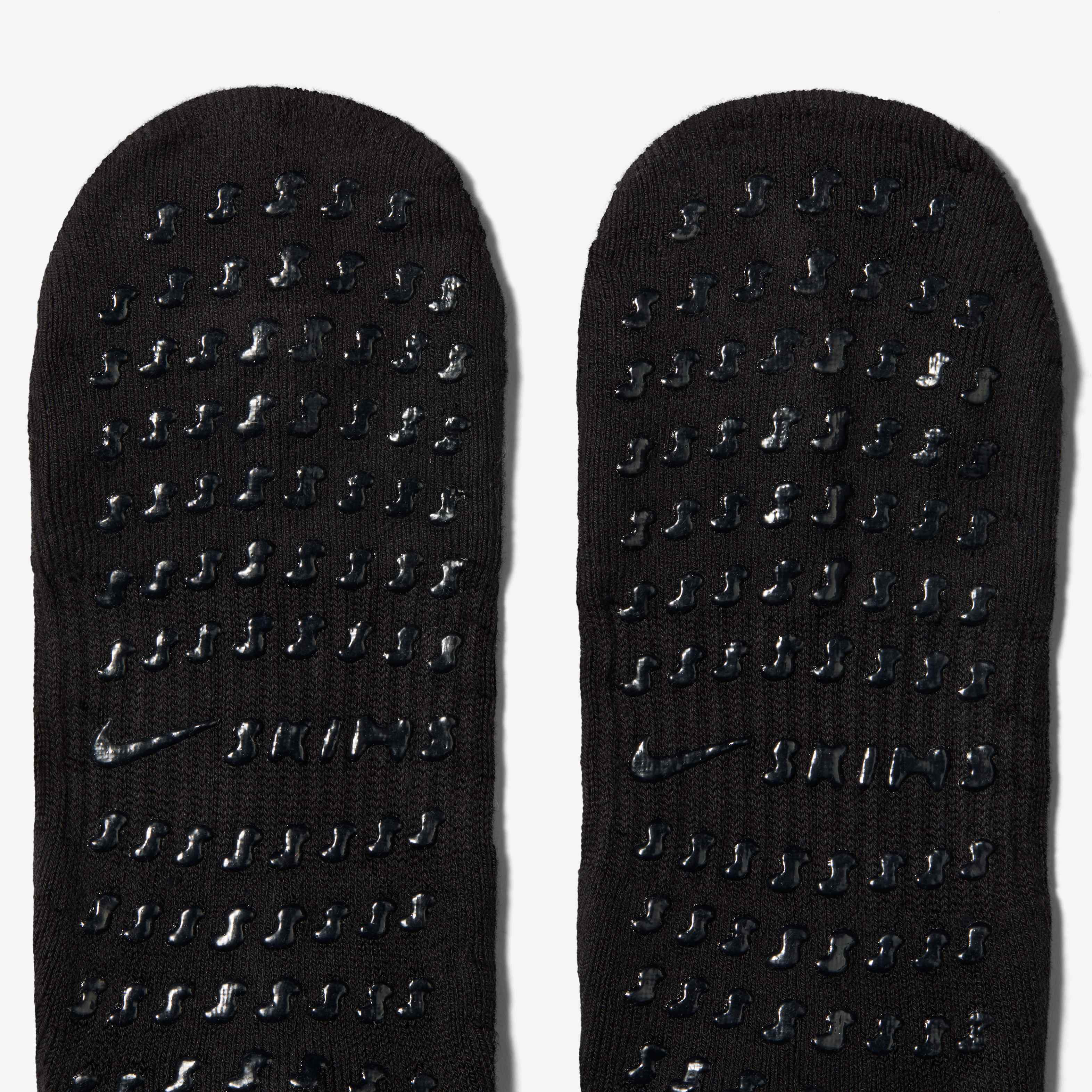 NikeSKIMS image number 6