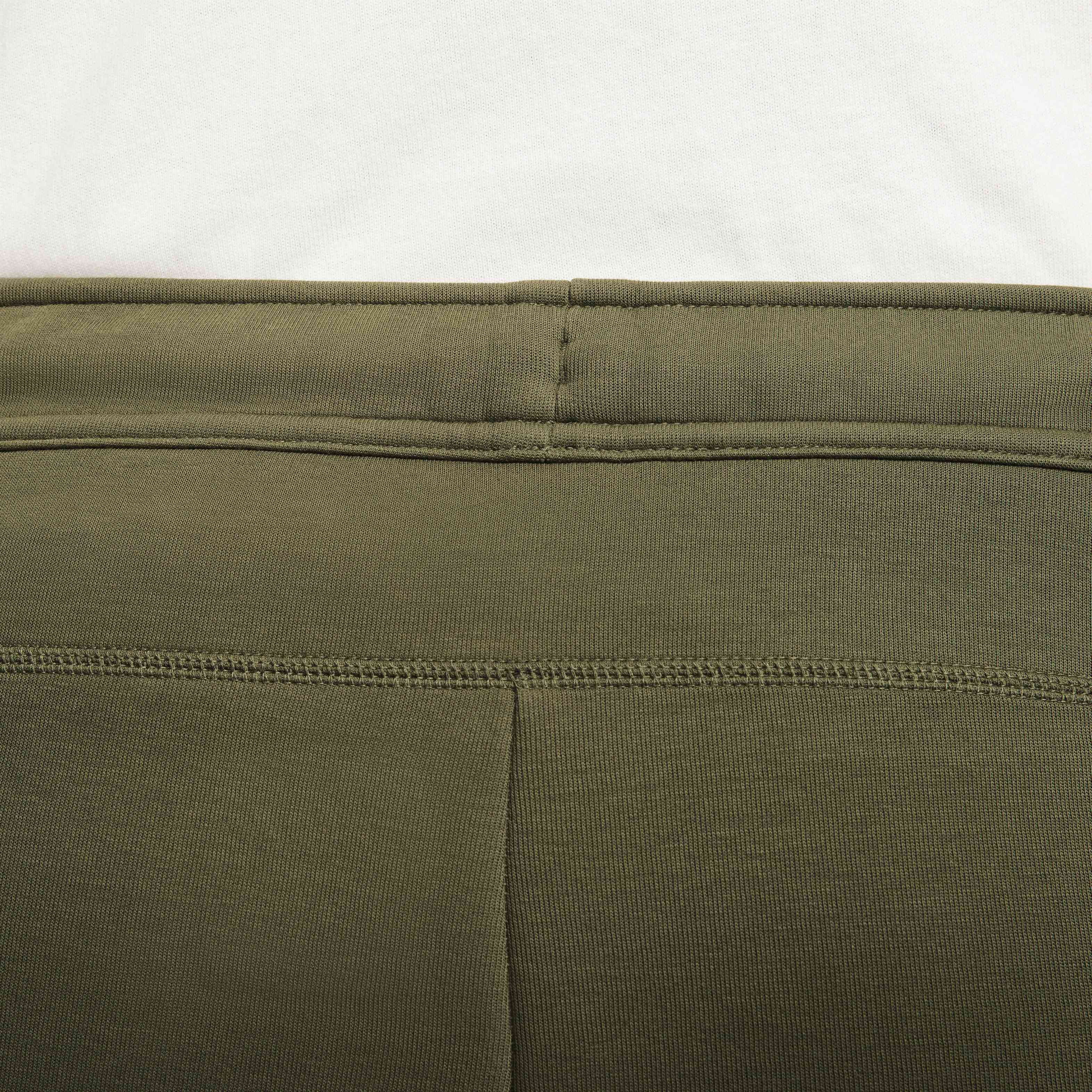 نايكي سبورتسوير تك فليس image number 17