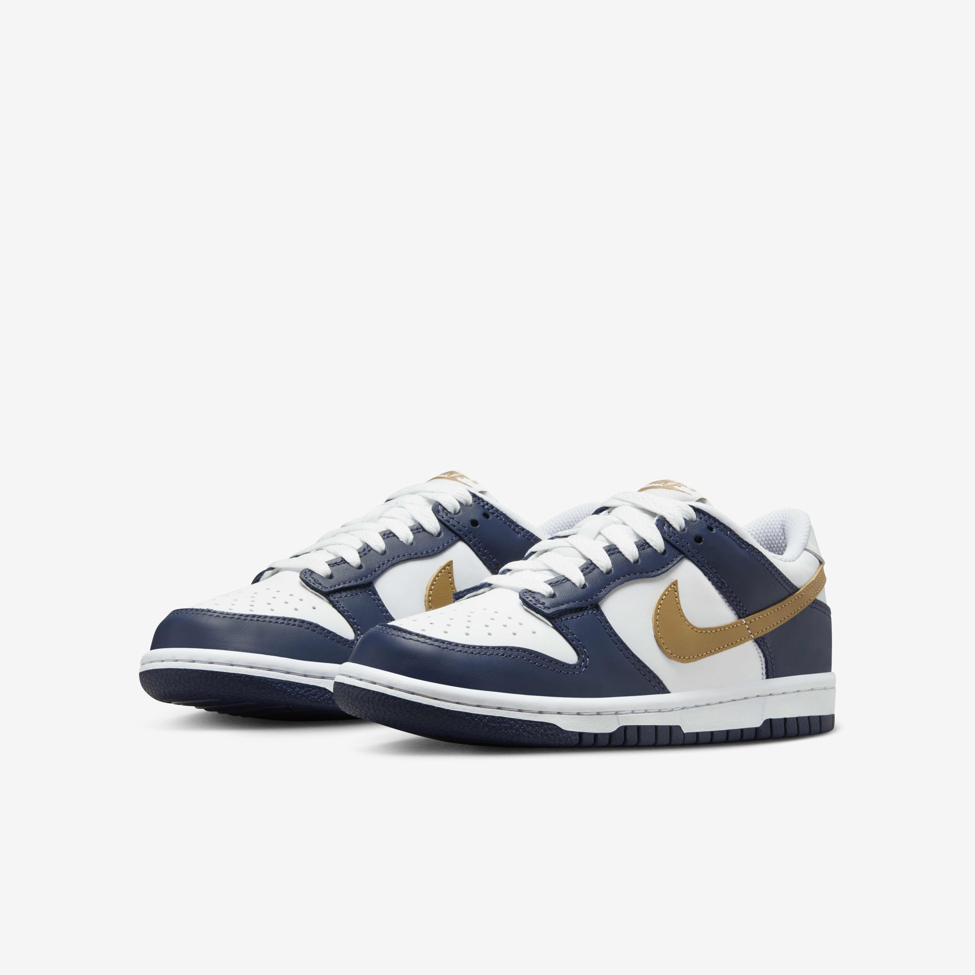 Nike Dunk Low image number 4