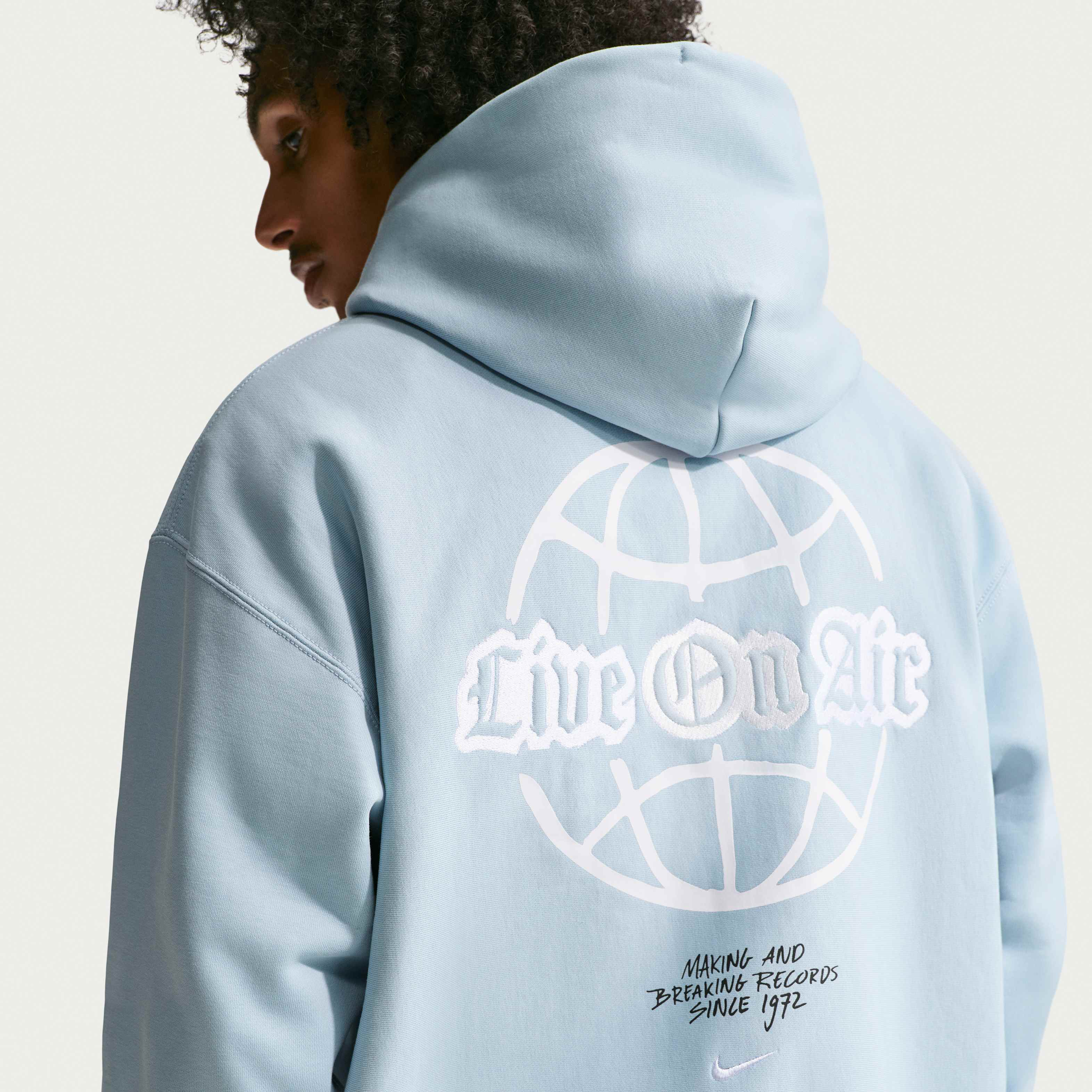 نايكي سولو سووش image number 1