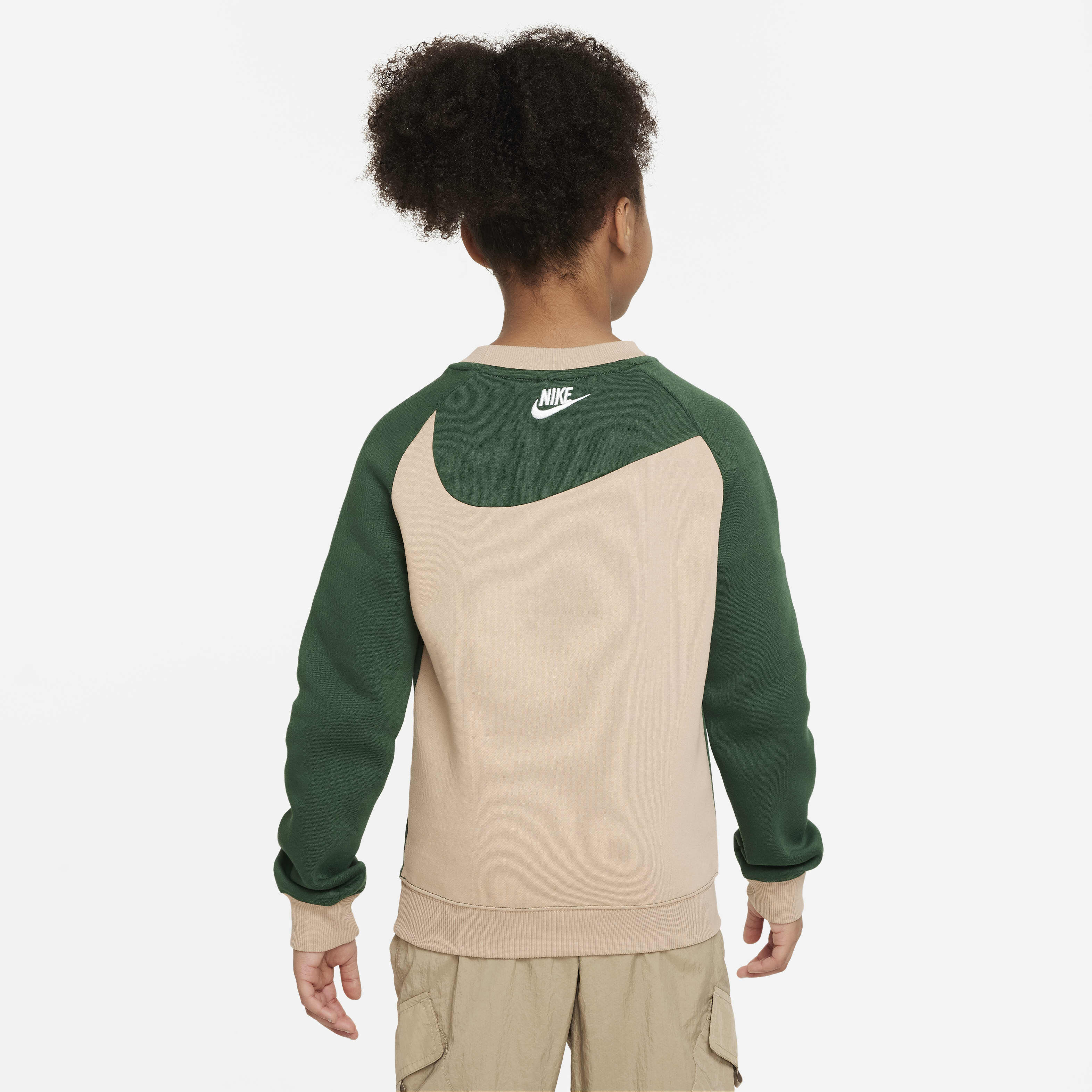 نايكي سبورتسوير امبليفاي image number 1