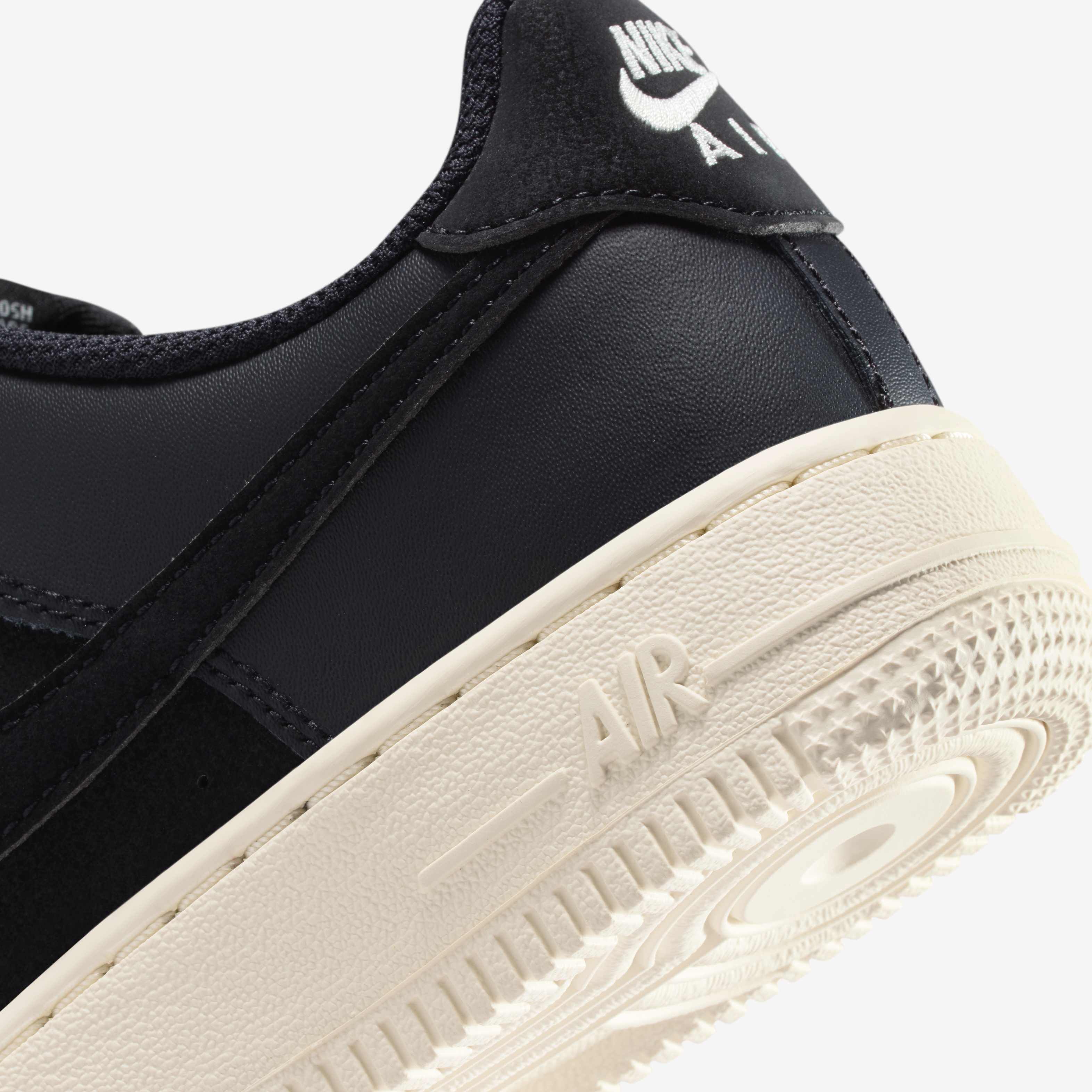 نايكي اير فورس 1 LV8 1 image number 7