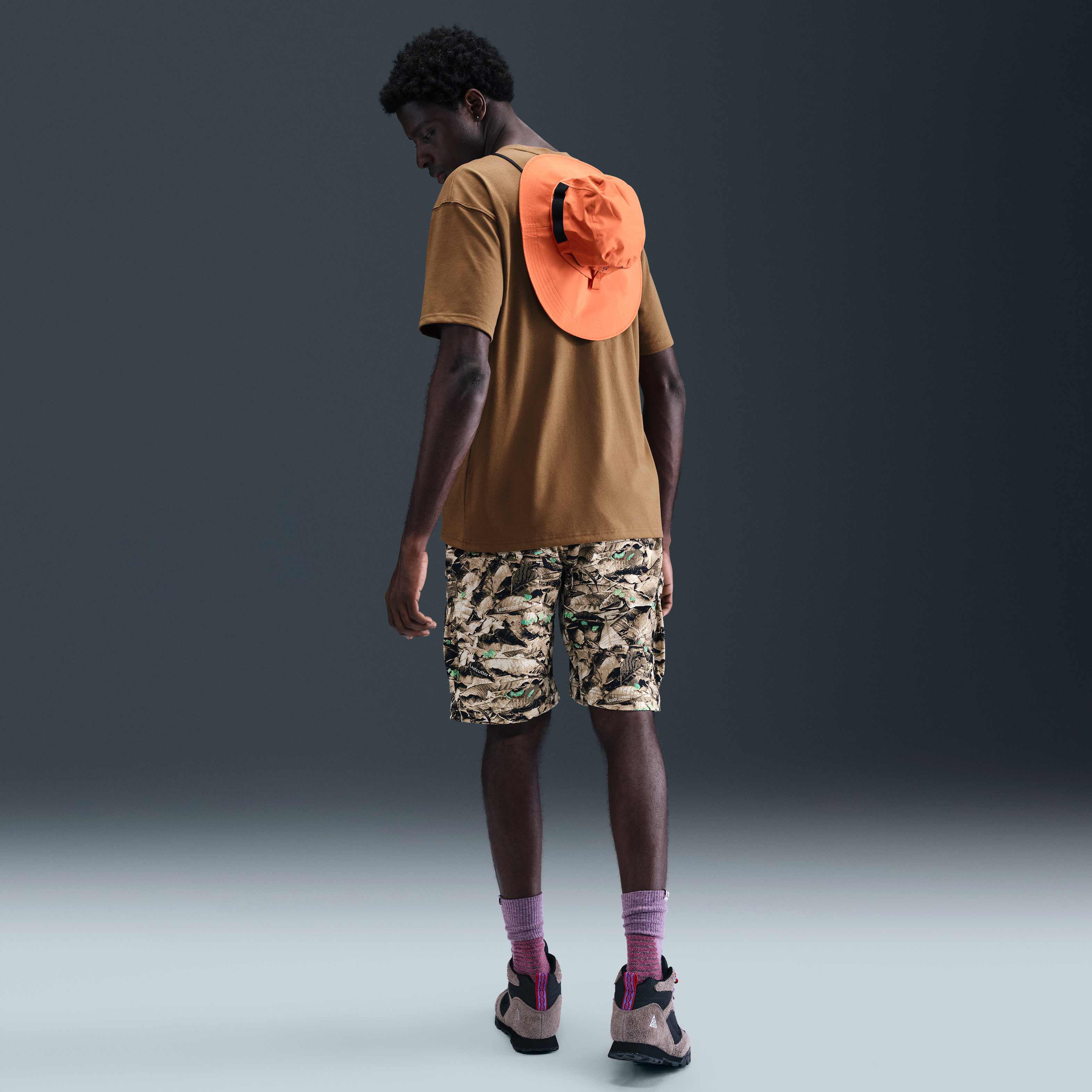 Buy Nike ACG Men's T-Shirt - Mosswood Brown | Nike UAE Official