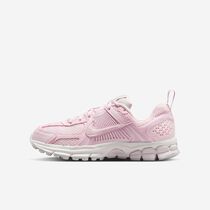 Nike Vomero 5