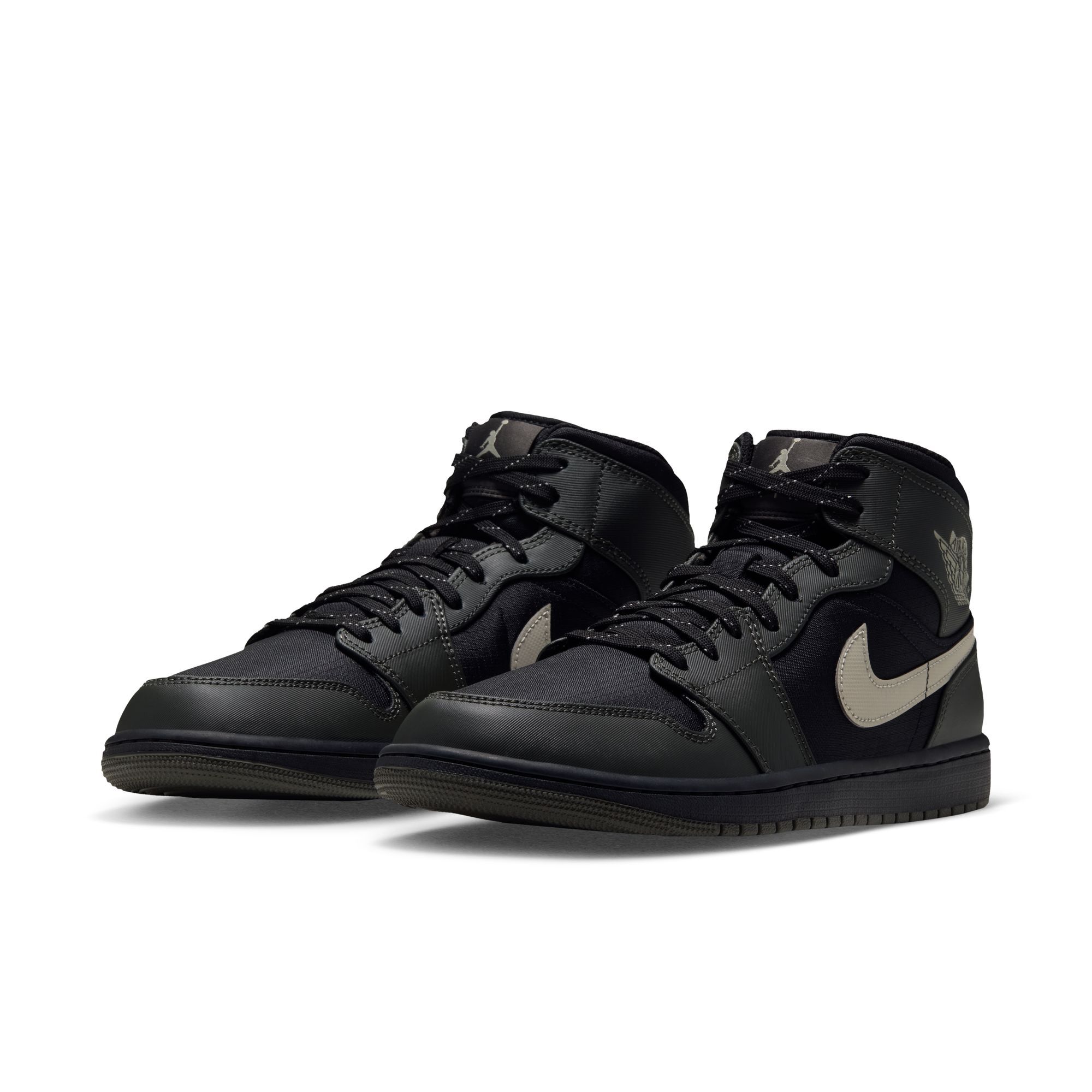 Air Jordan 1 Mid Utility image number 2