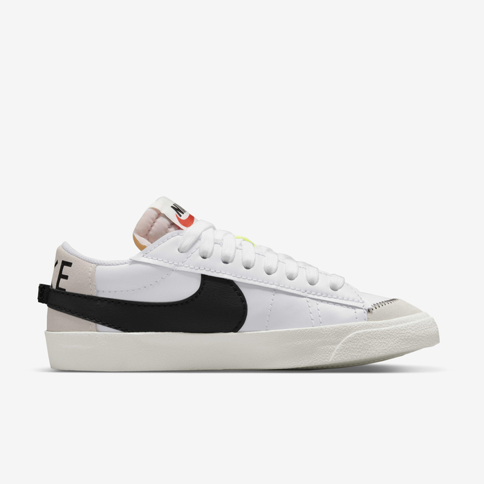 Nike Blazer Low '77 Jumbo image number 3 Nike Blazer Low '77 Jumbo image number 3