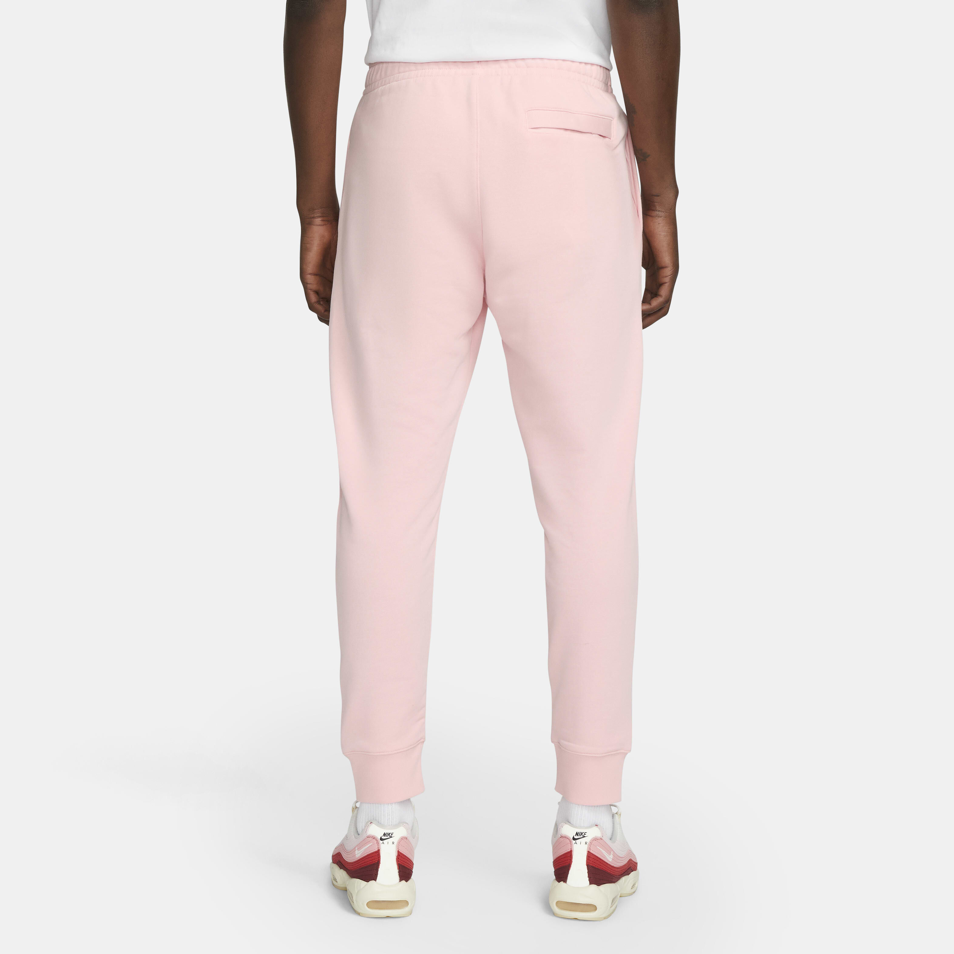 Nike club joggers mens 2025