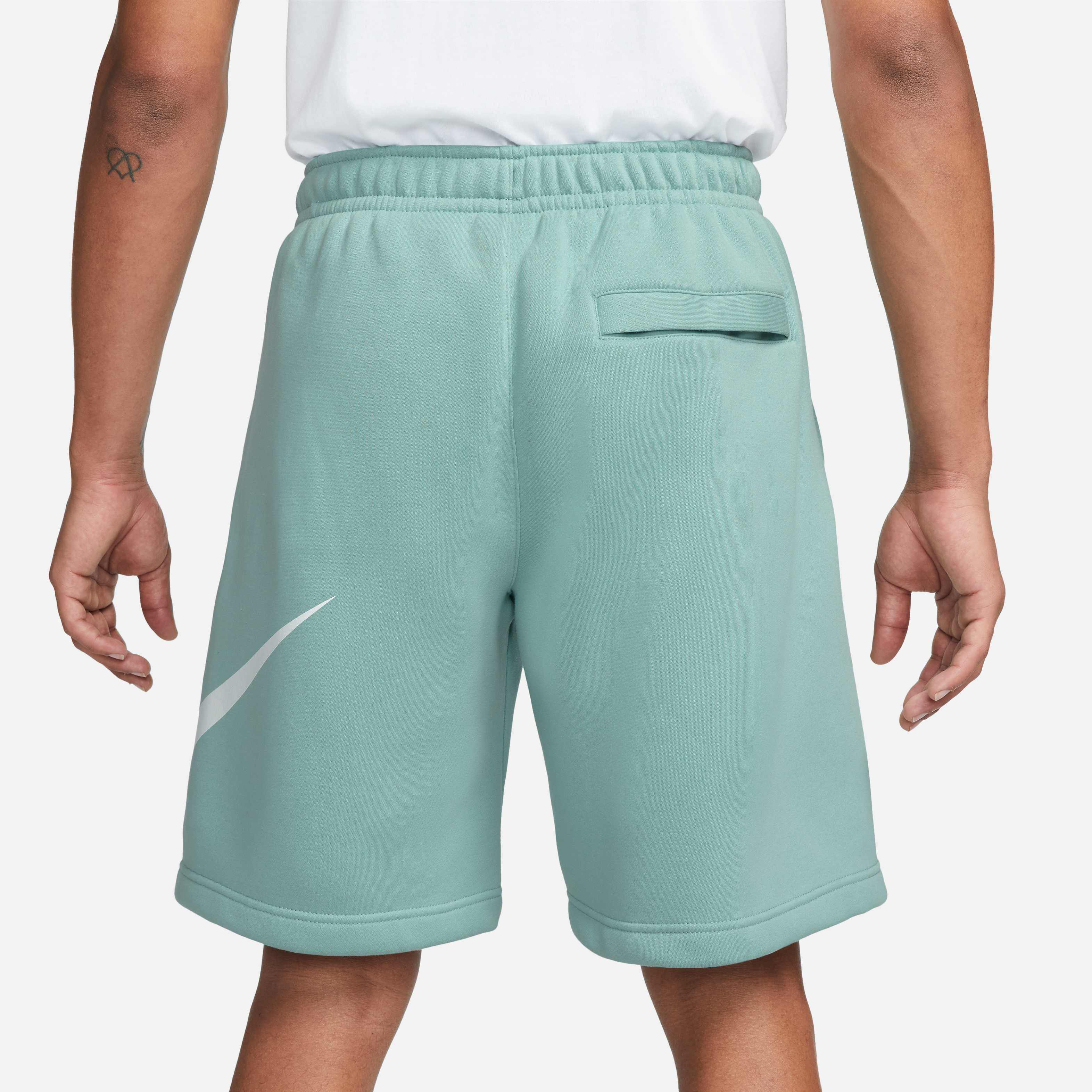 نايكي سبورتسوير كلوب image number 2