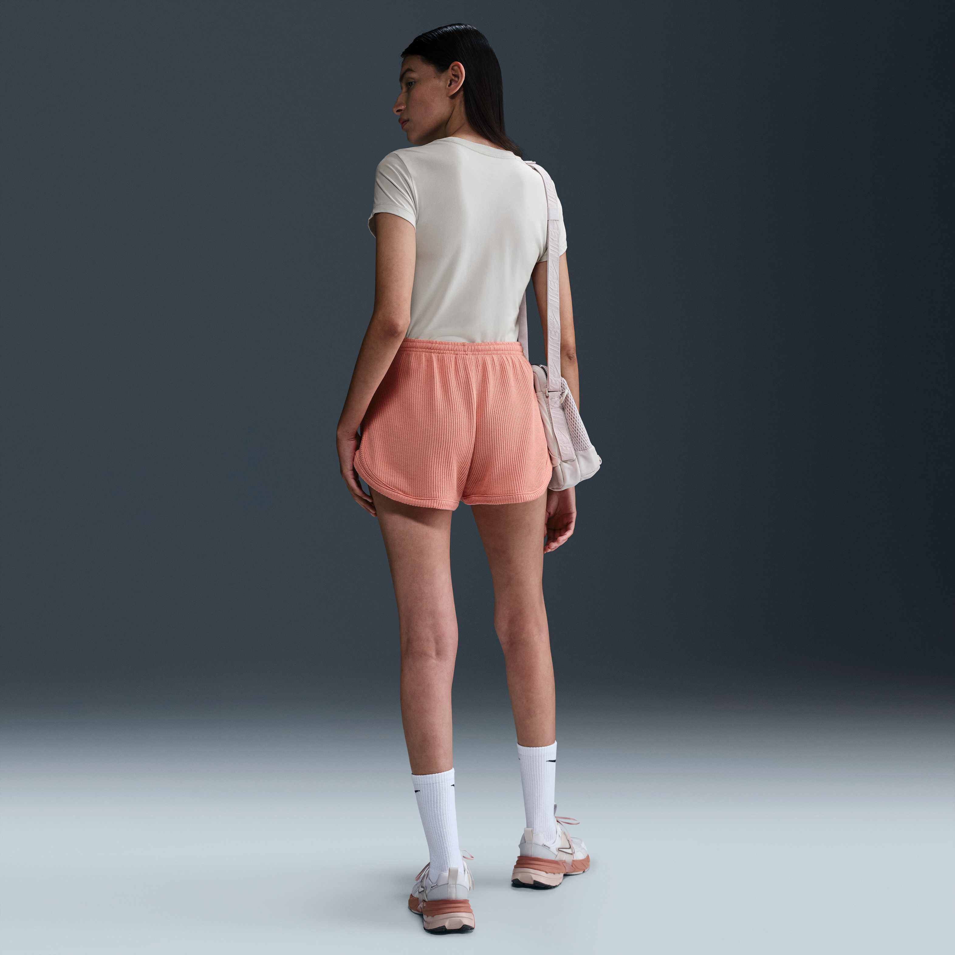 نايكي سبورتسوير تشيل نت image number 4