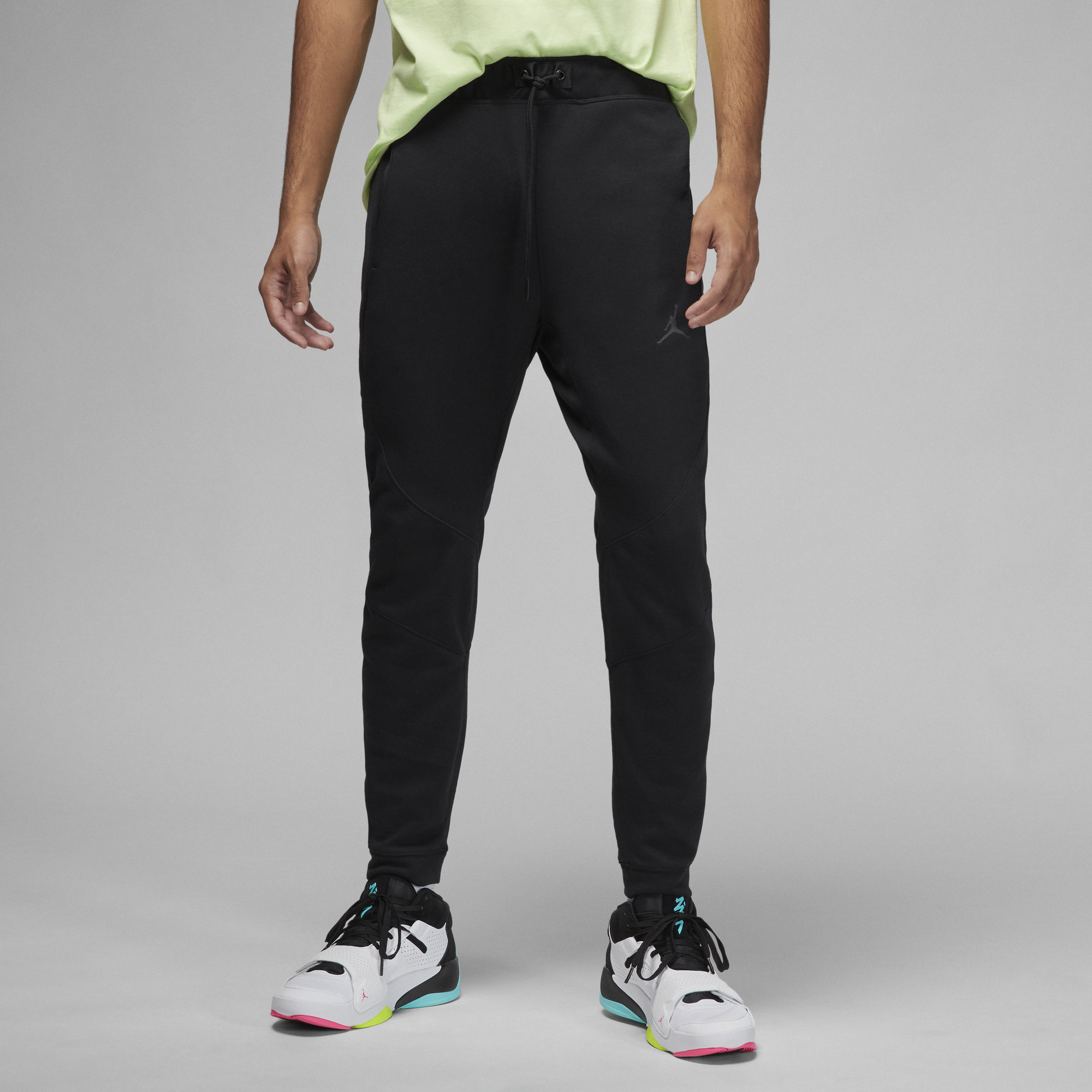 Sports direct nike dri fit joggers best sale