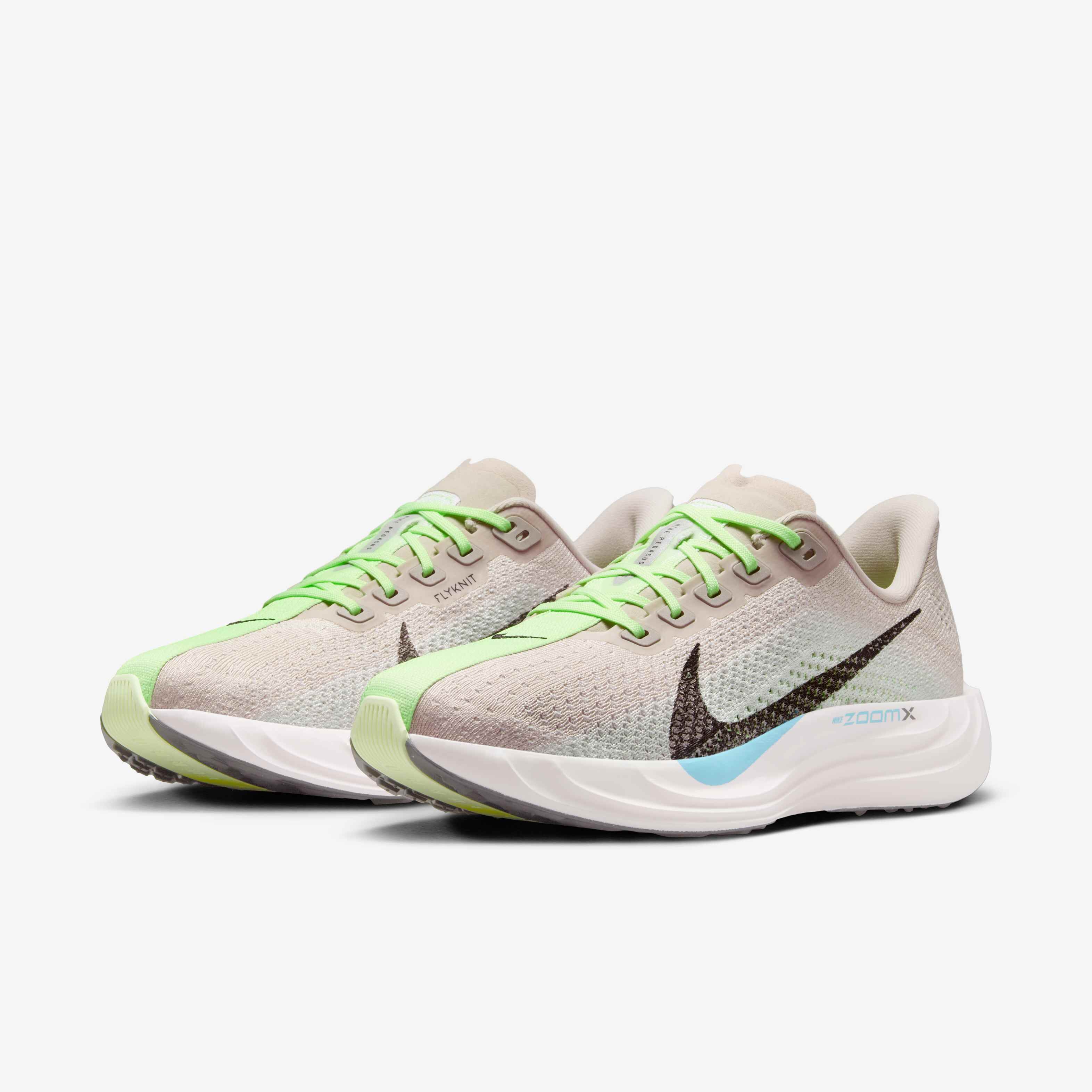 Nike Pegasus Plus image number 4