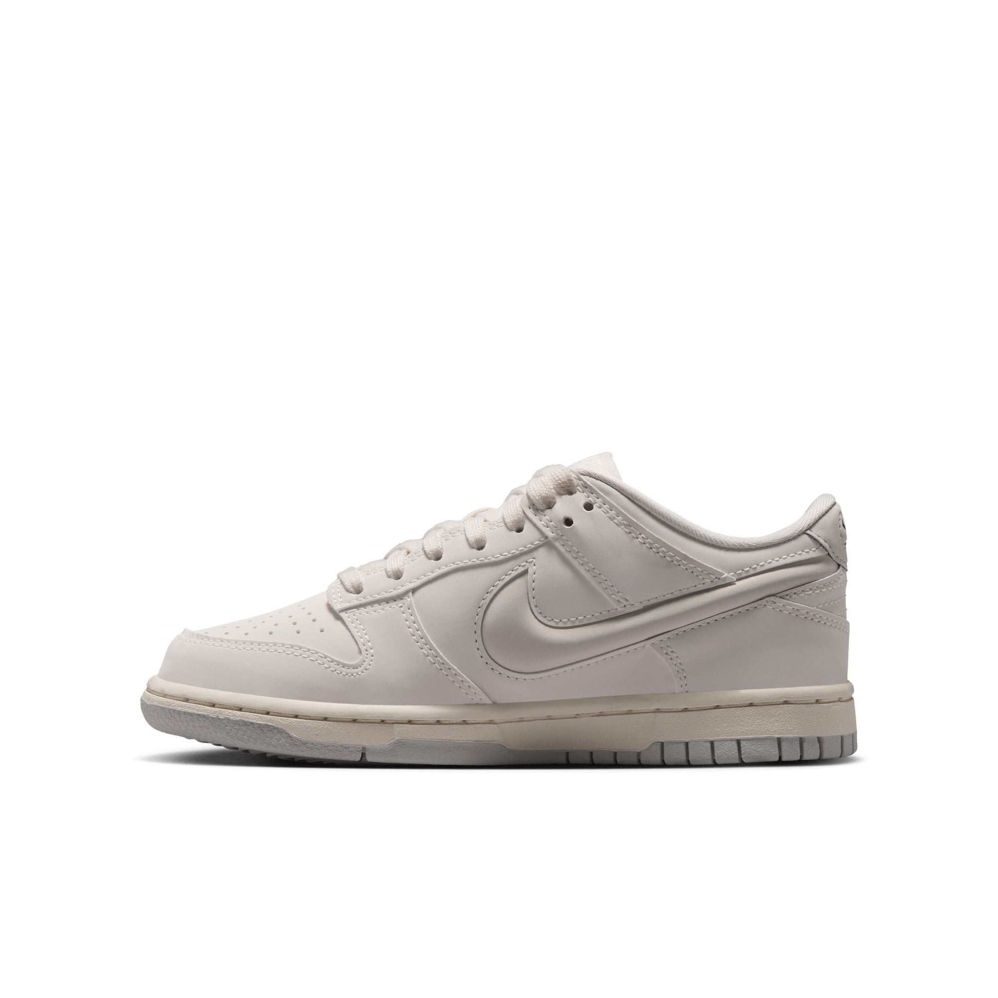 Nike Dunk Low LV8 image number 0