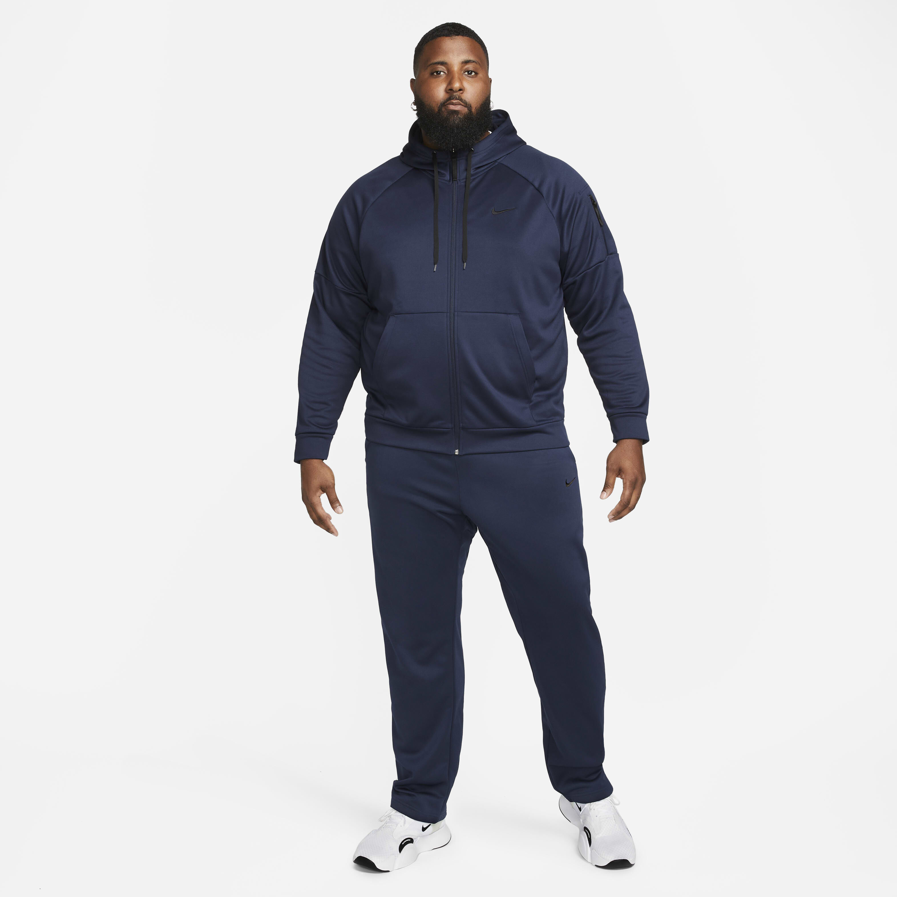 Nike Therma image number 12