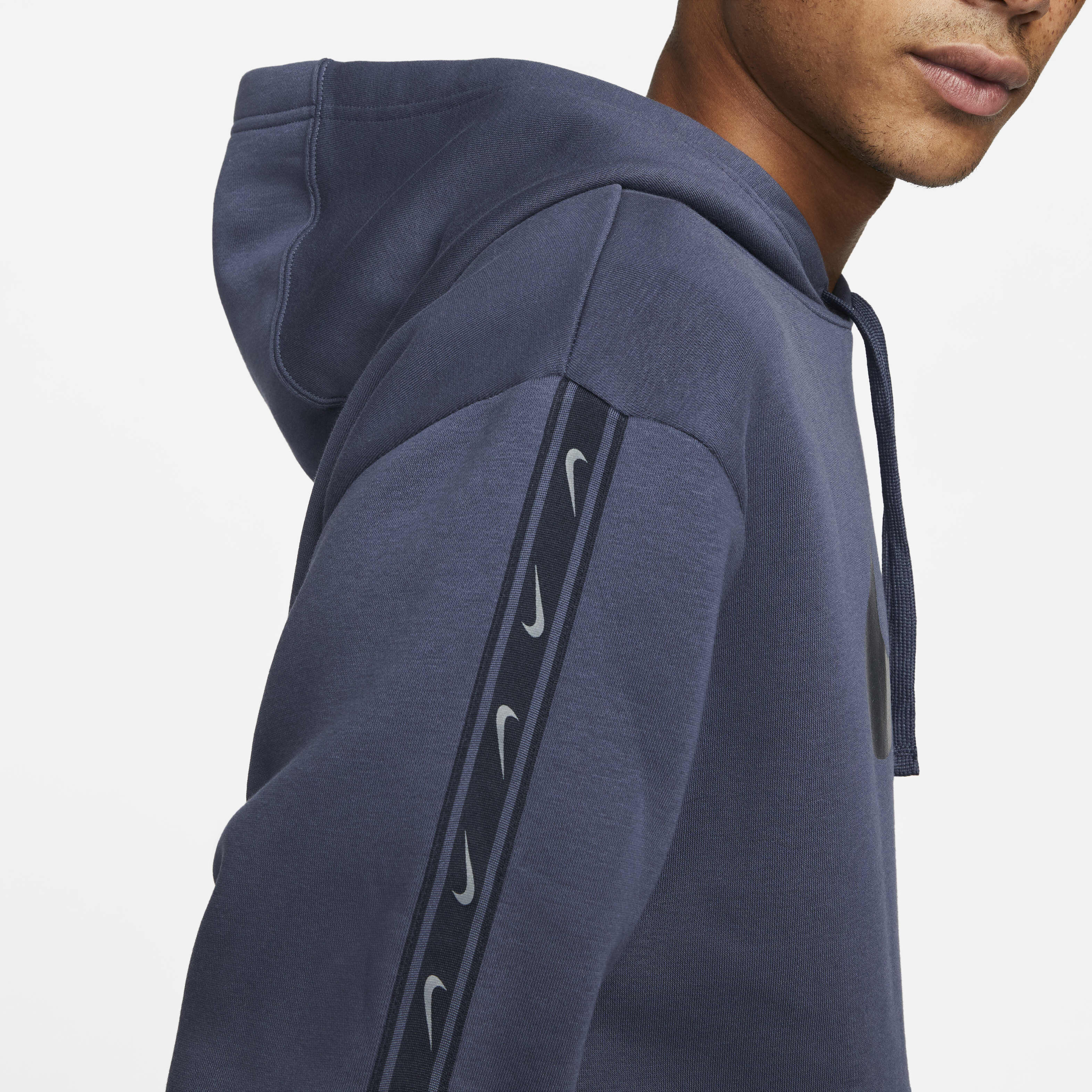 Nike repeat hoodie blue store