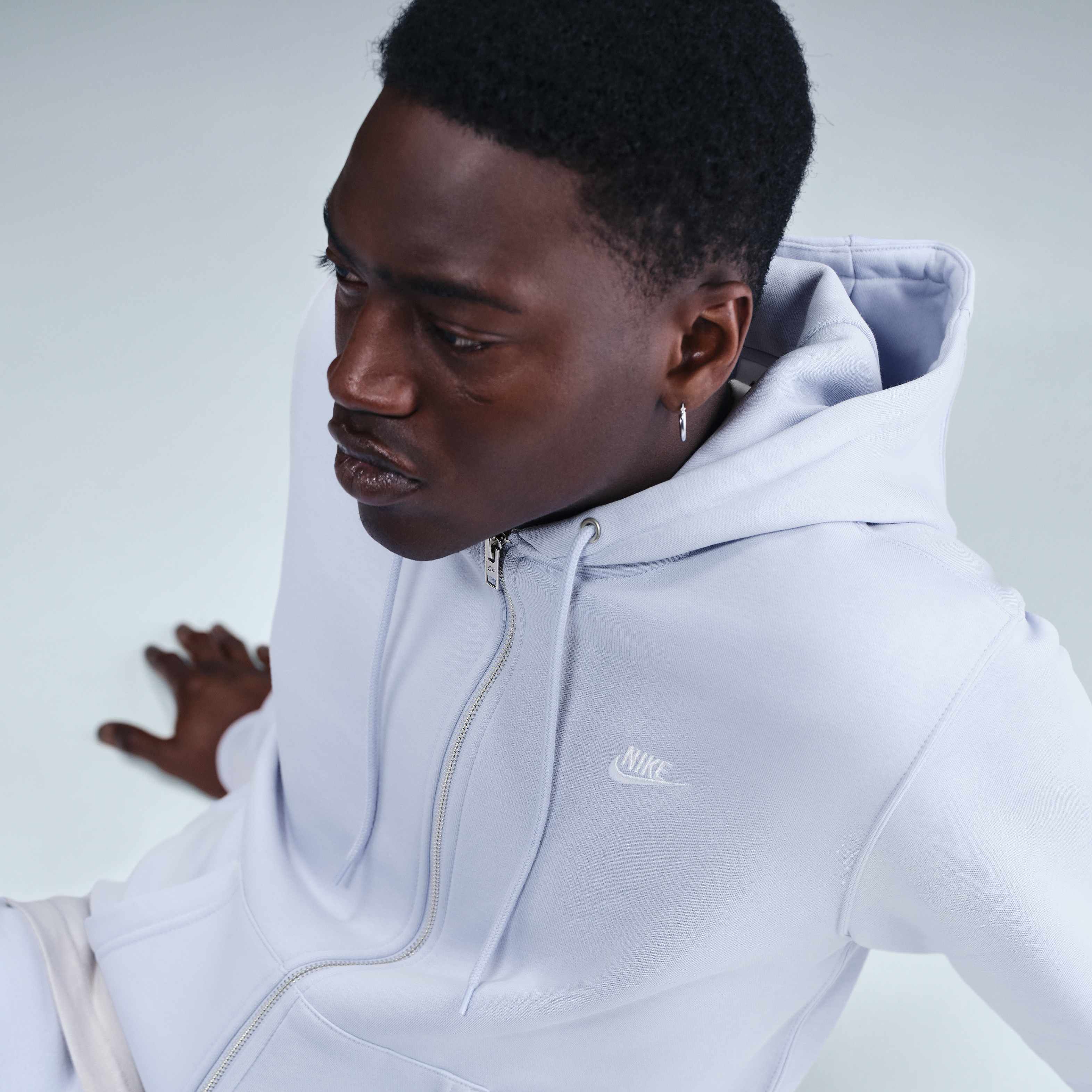 نايكي كلوب image number 2