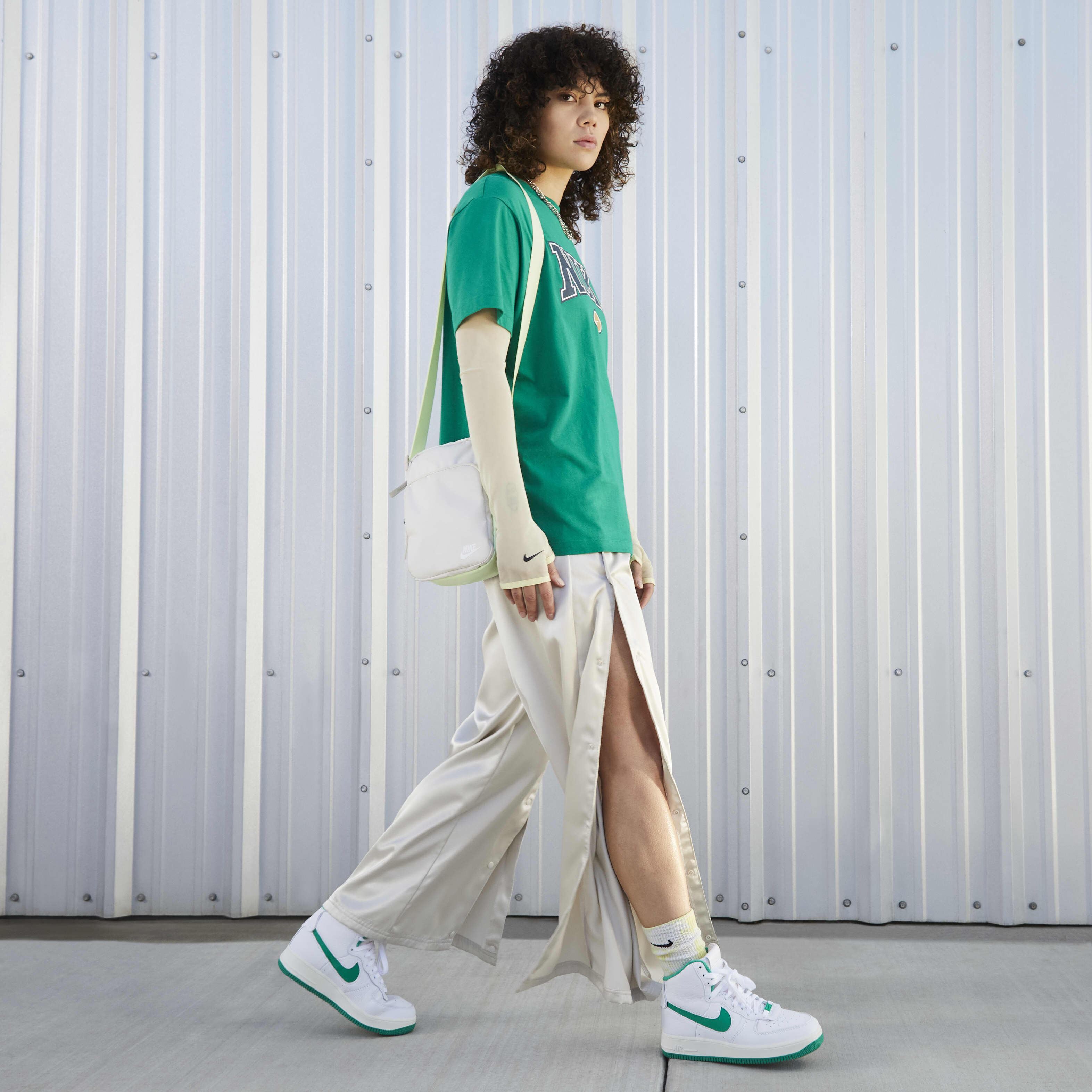 اير فورس 1 سكلبت image number 9