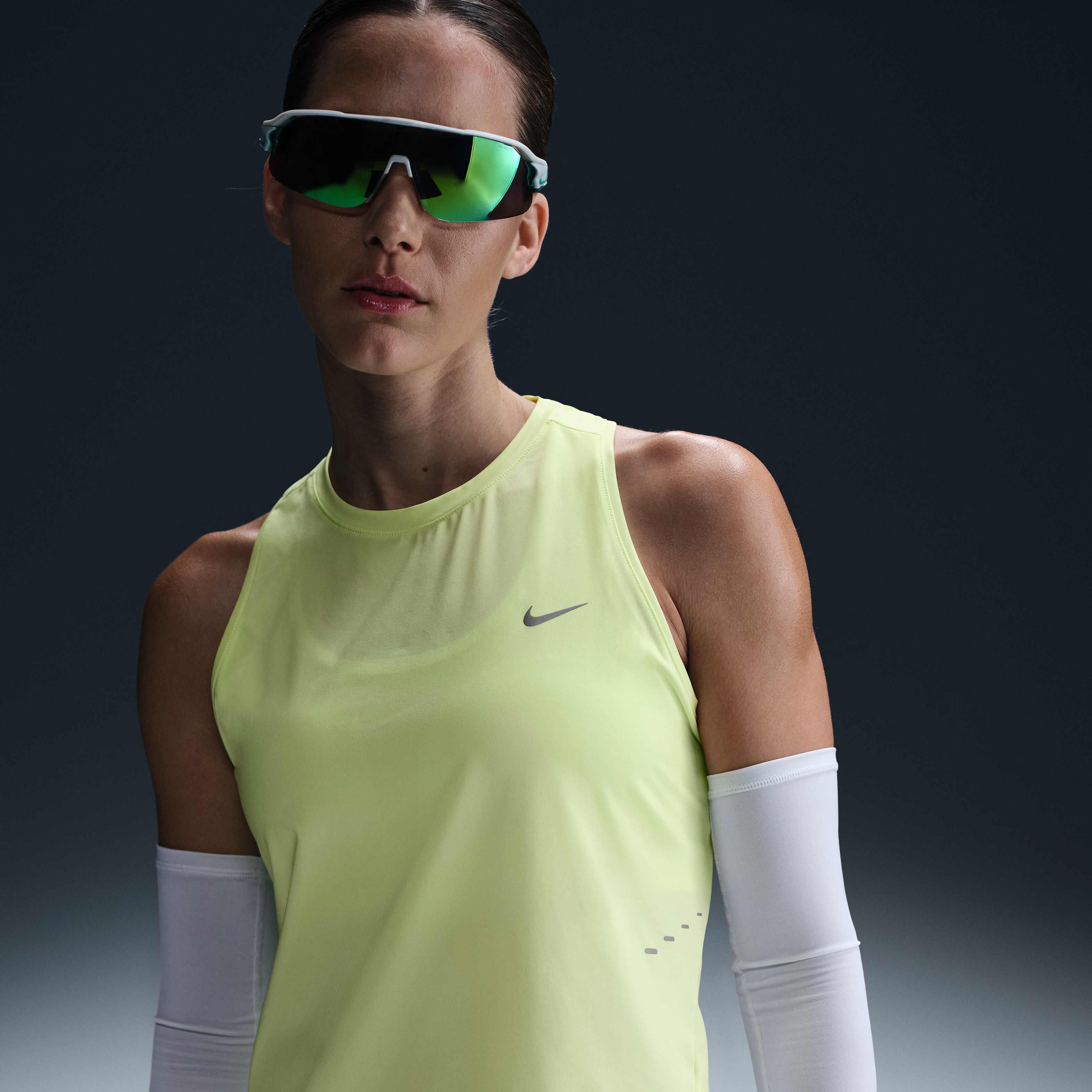 Nike Swift image number 0