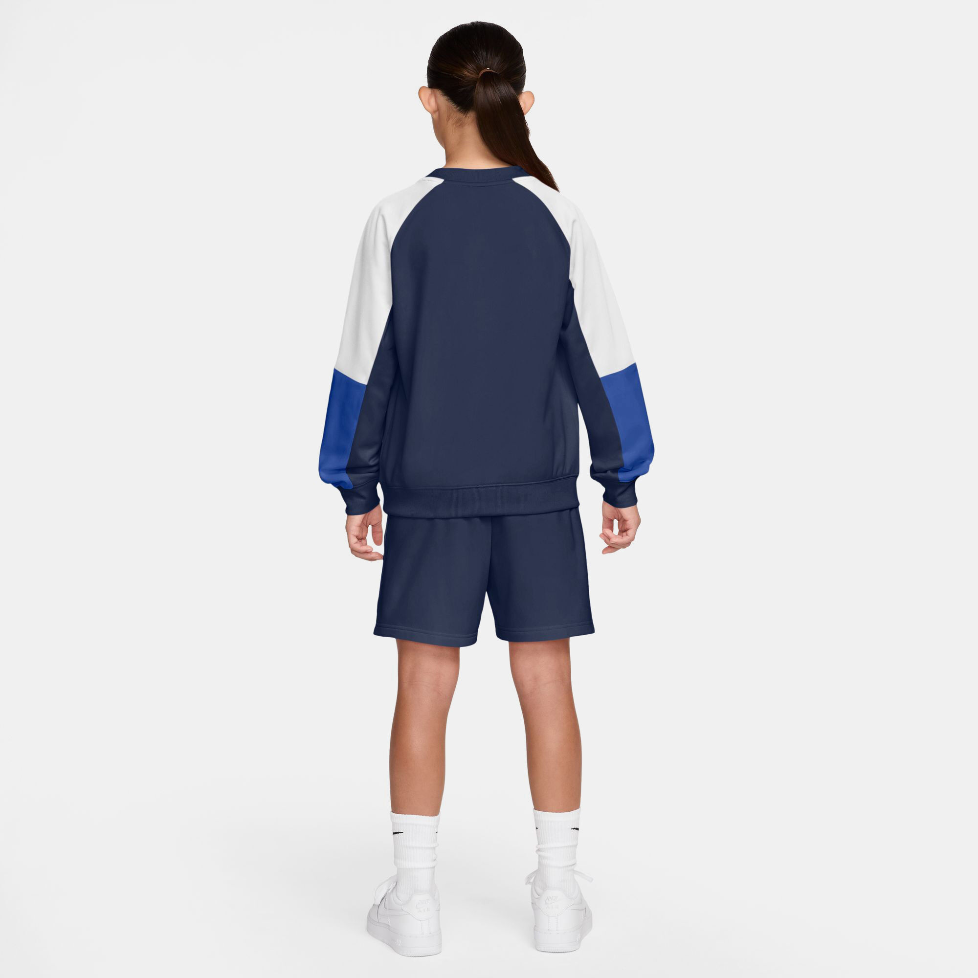 نايكي سبورتسوير image number 1