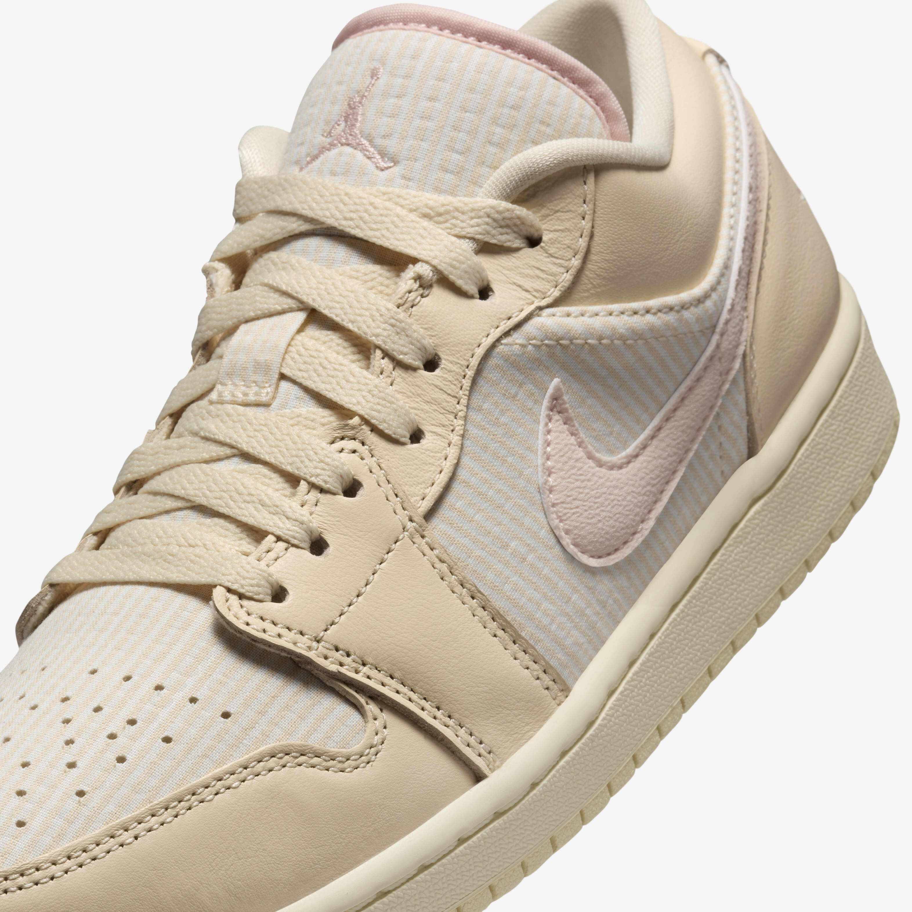 Nike jordan beige 2025