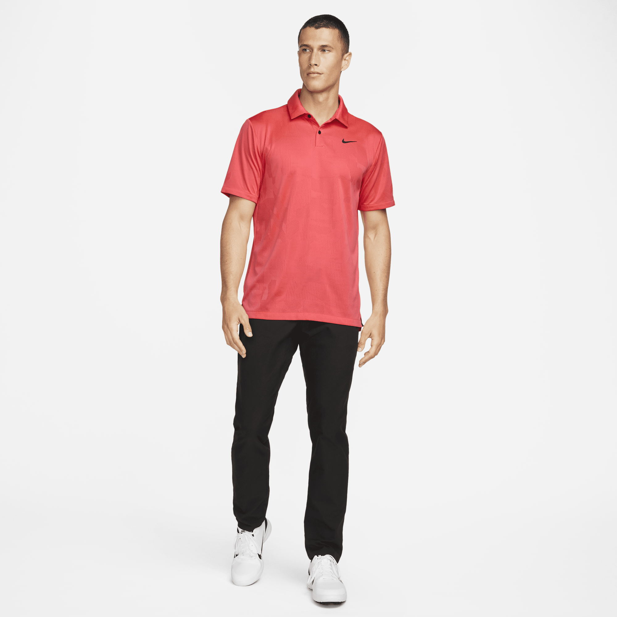 Nike aeroreact momentum slim golf sales polo 2018