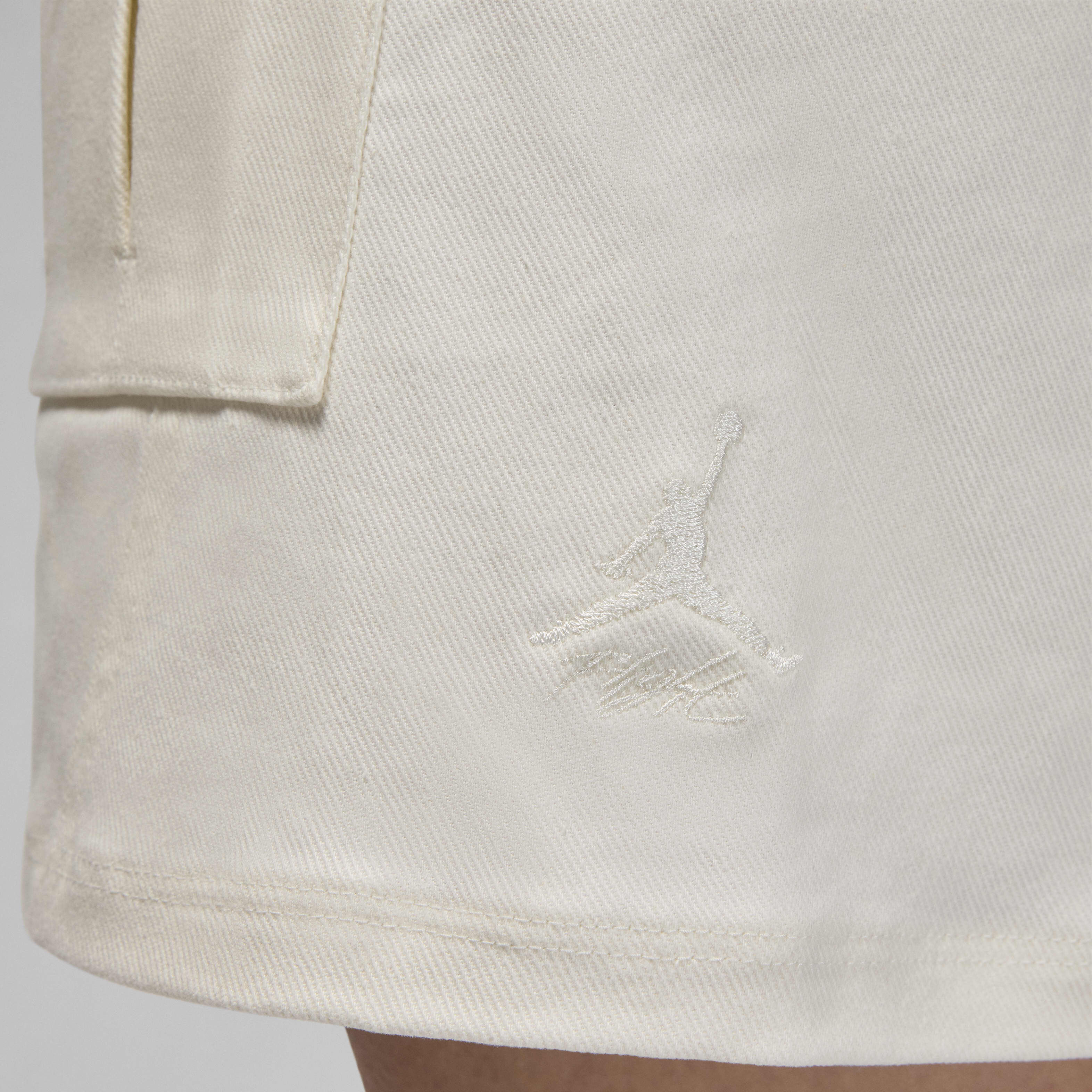 Jordan image number 4