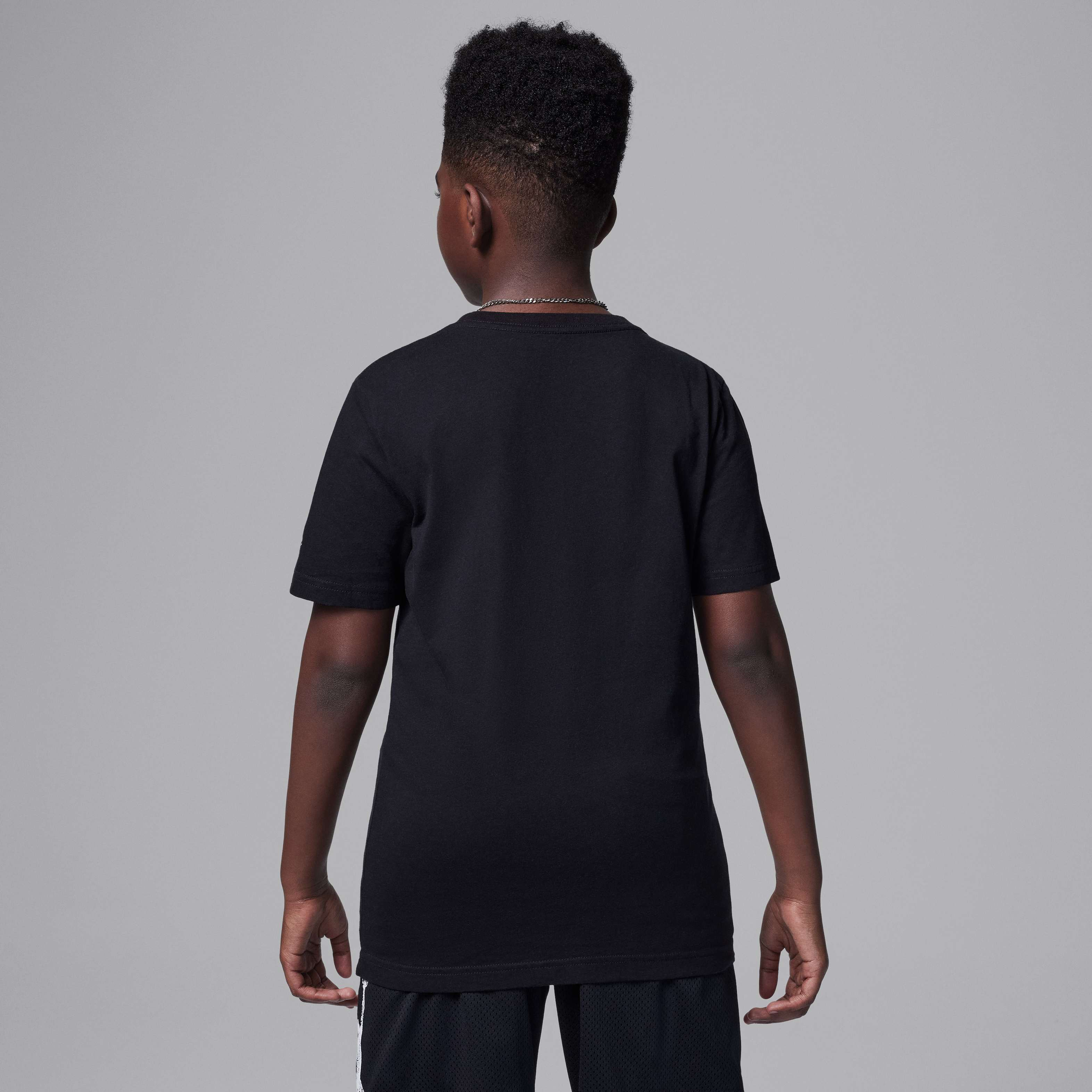 جوردن ام في بي image number 1