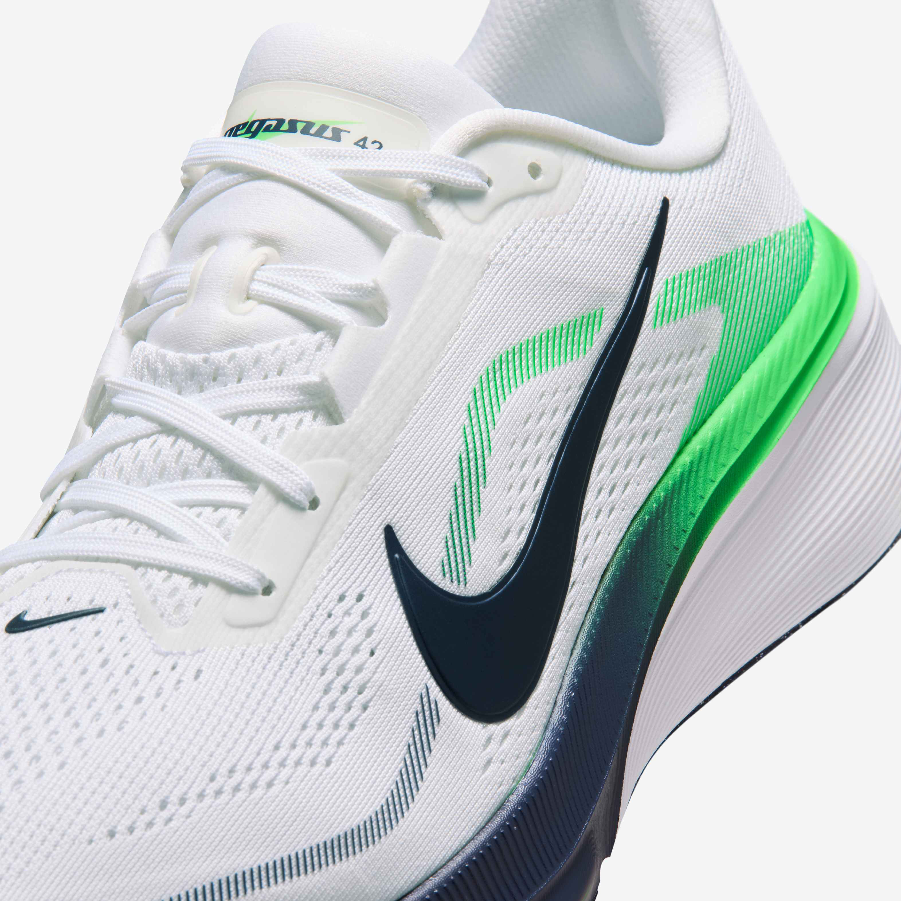 Nike Pegasus 42 image number 17